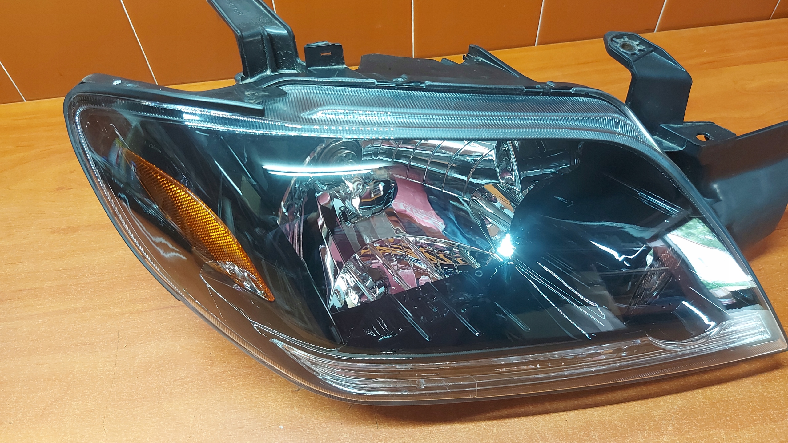 REFLEKTOR light right right front front MITSUBISHI OUTLANDER and 01