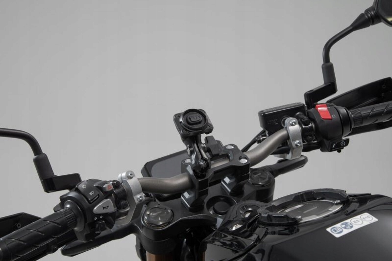 Sada Rôznych Držiakov Gps S Držiakom T-lock