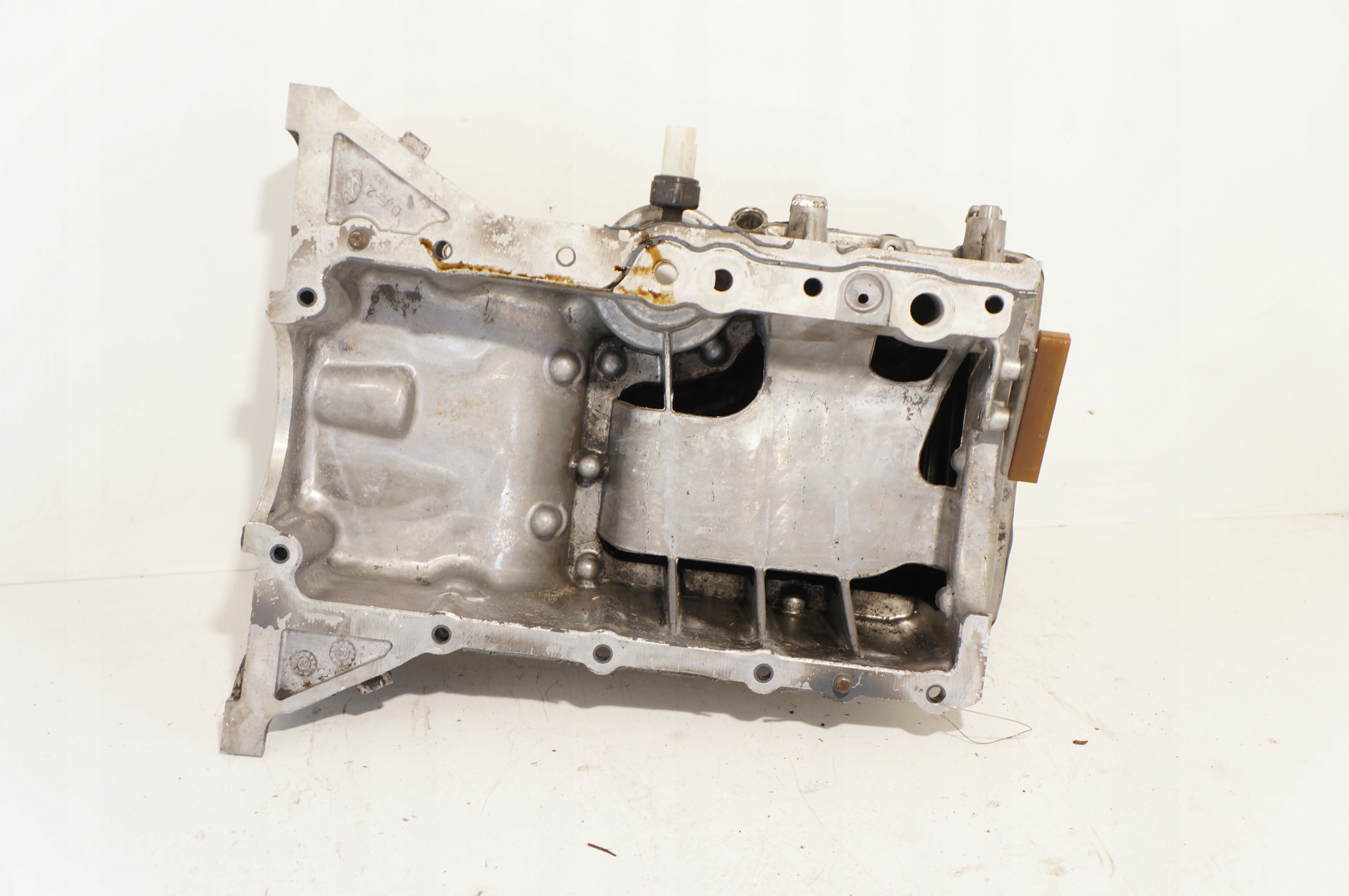 MISKA OLEJOWA KIA PICANTO HYUNDAI I10 1.2 G4LA