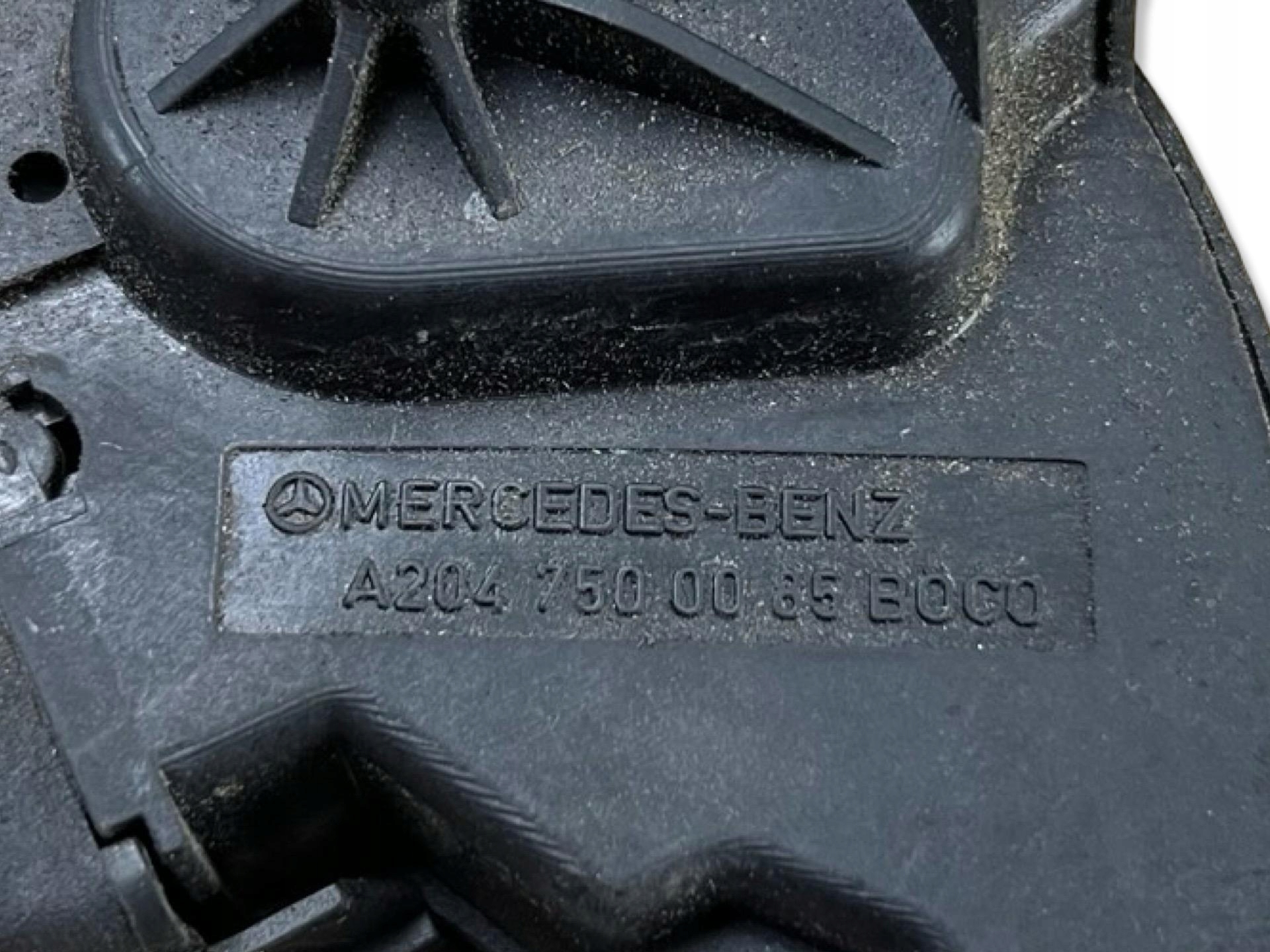 lock bonnet boot Mercedes-Benz C W204 2007 A2047500085