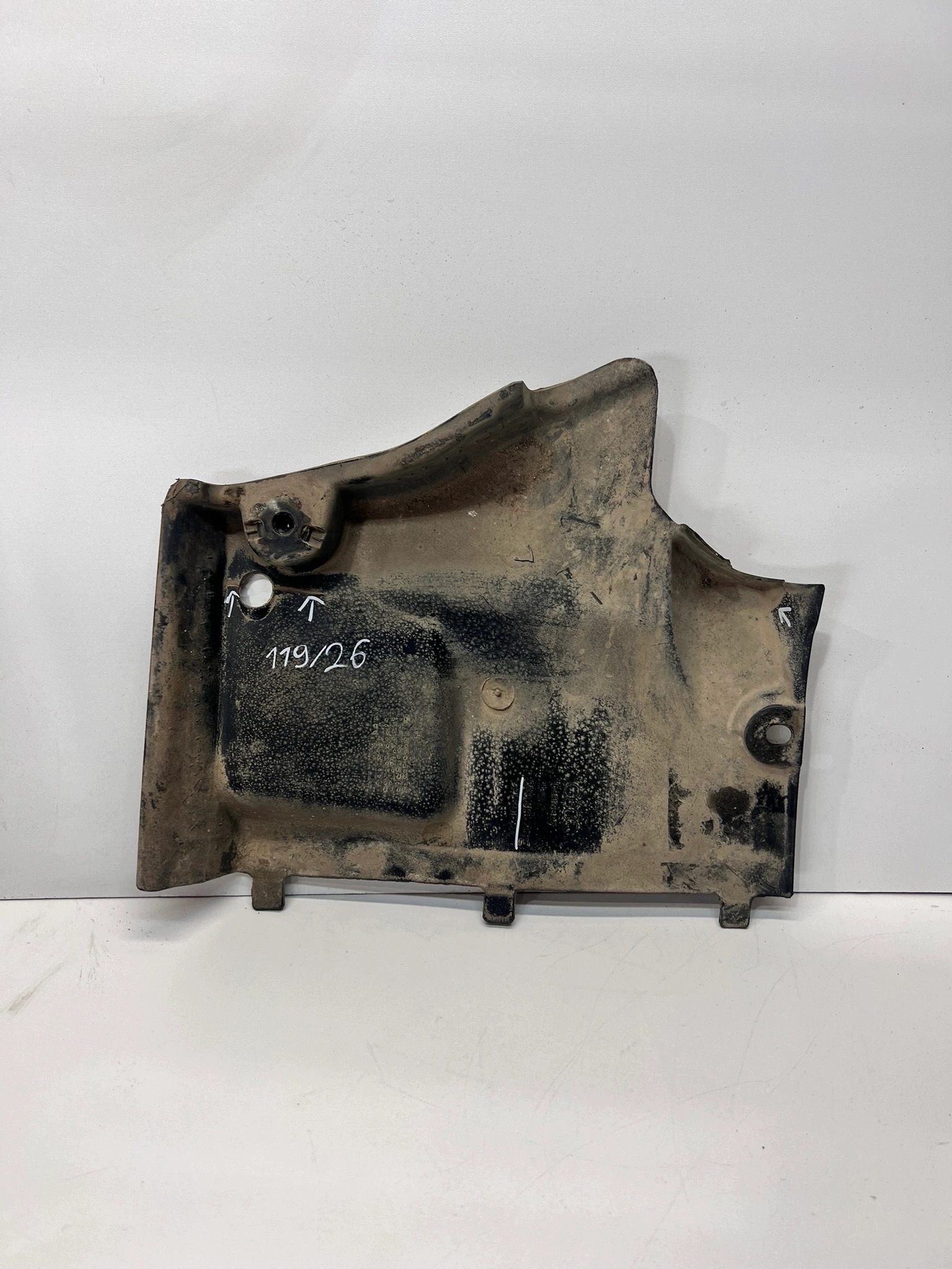 cover cover chassis left front MALA AUDI A4 B8 8K0825201E 119/26