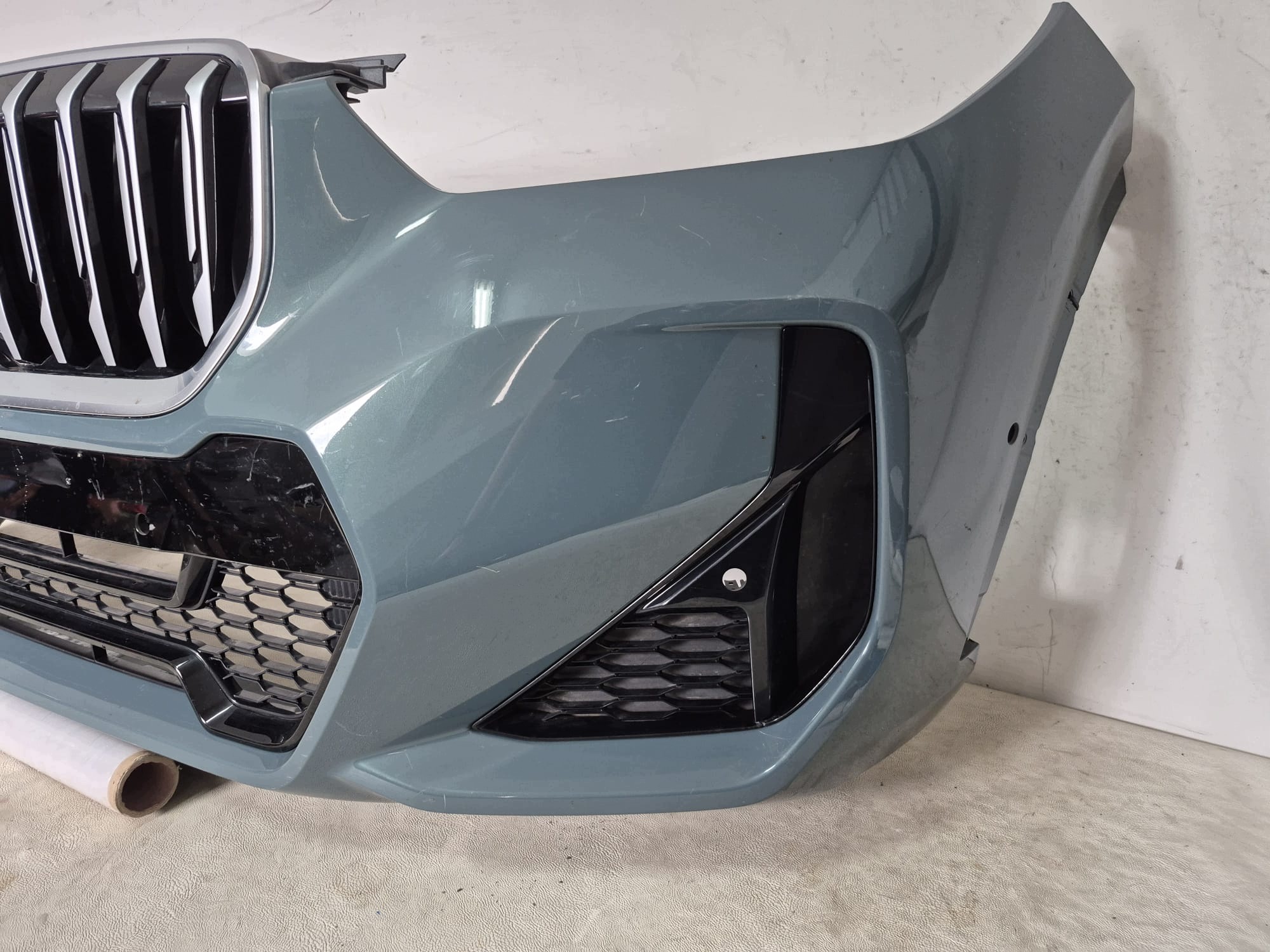 BMW X1 U11 m-packet 22- bumper front front PDC 8601652