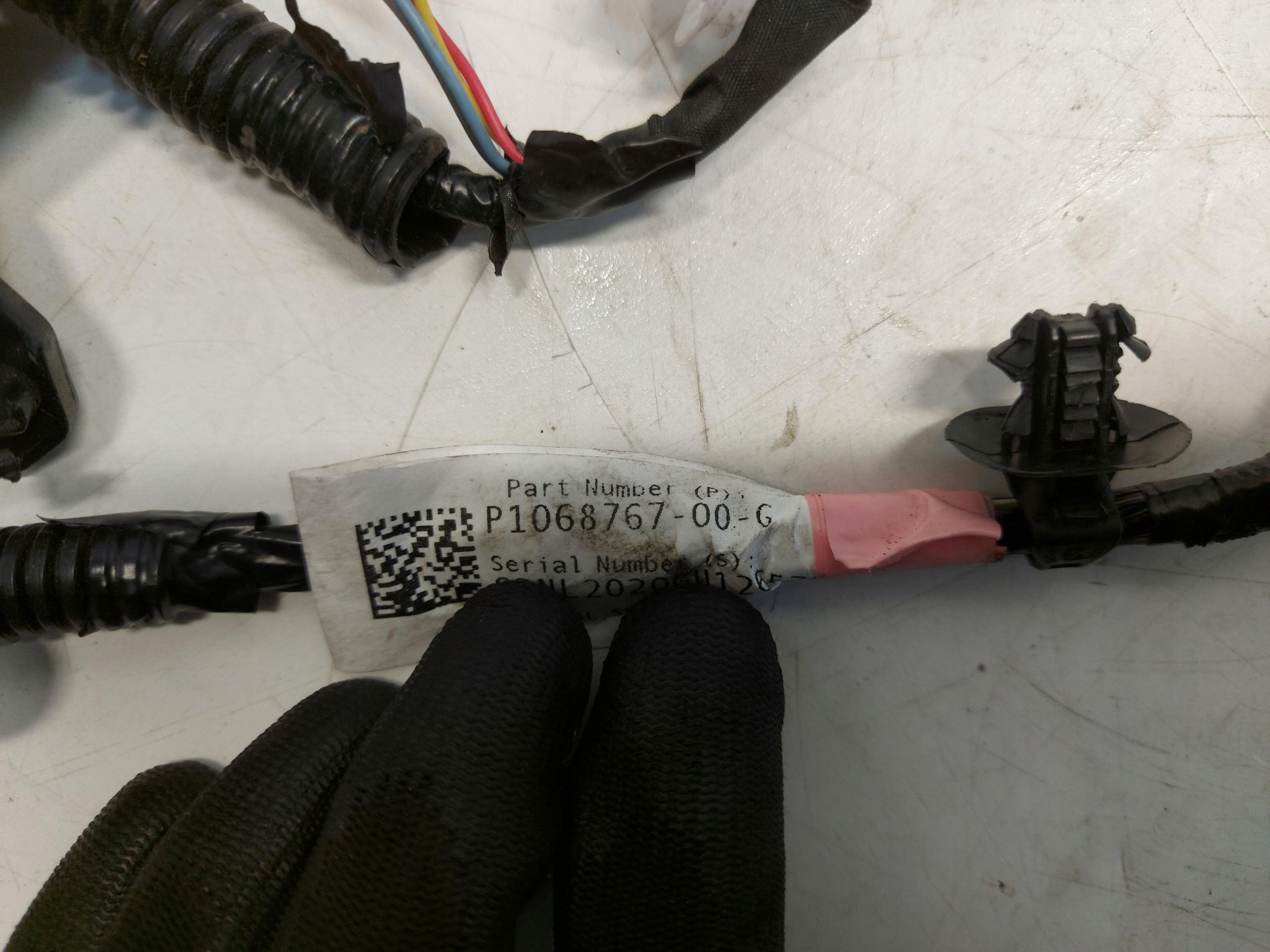 TESLA Model 3 III cablaggio przewodow per batteria 1068767-00-G