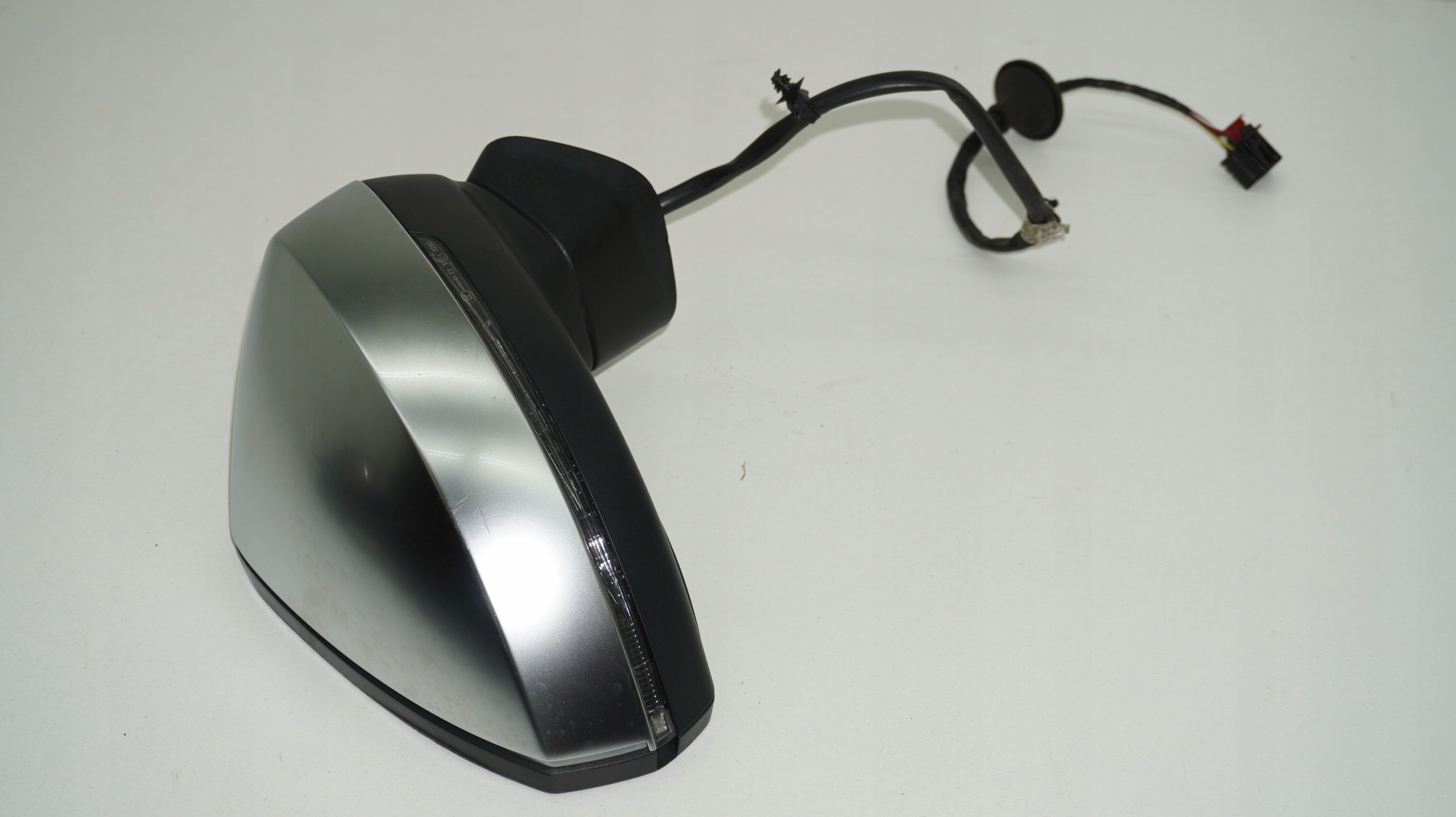 AUDI A3 8V mirror exterior right S-LINE 6 pin UK!