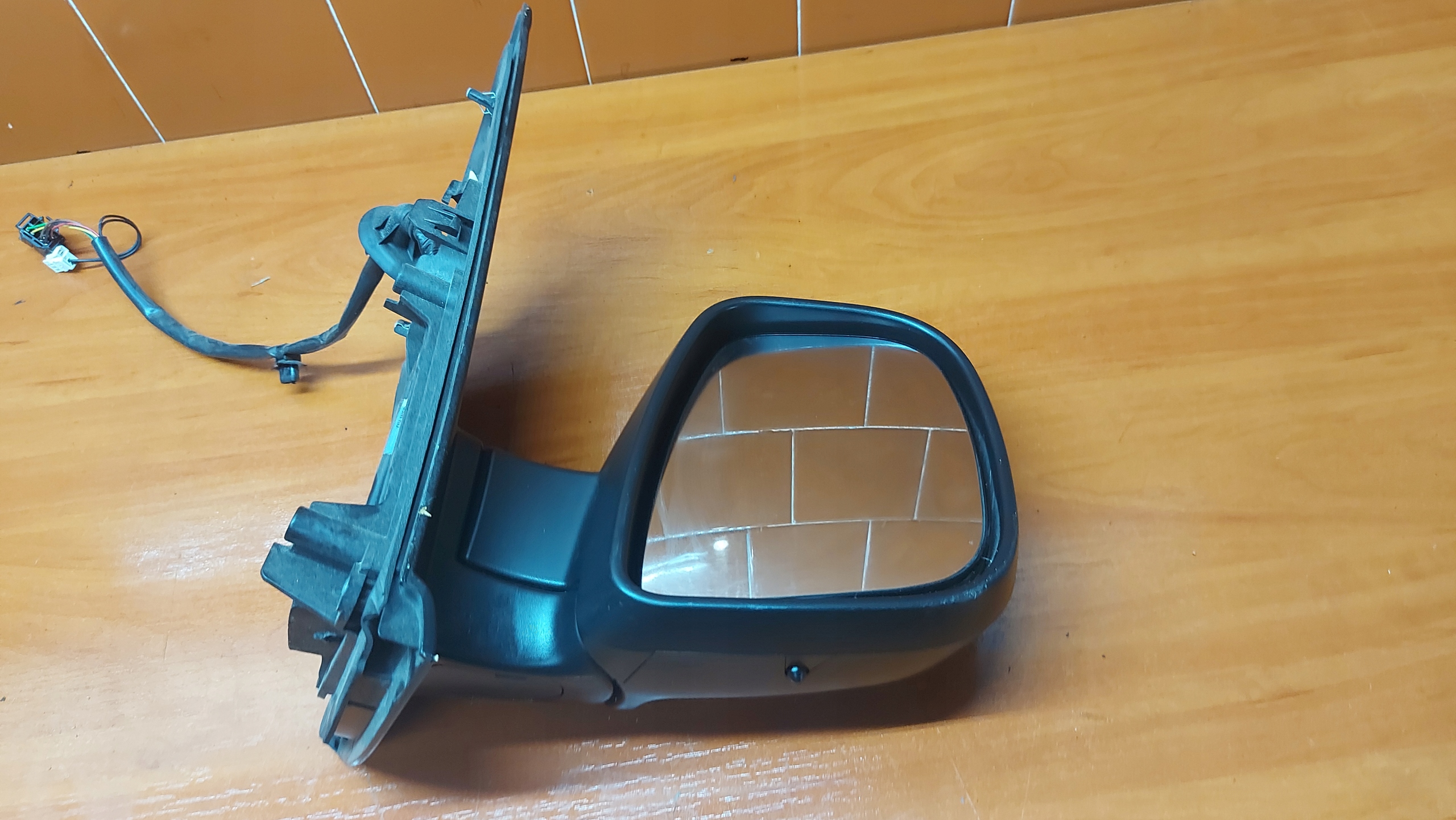 mirror right TOYOTA PROACE 16- JUMPY EXPERT VIVARO 7PIN