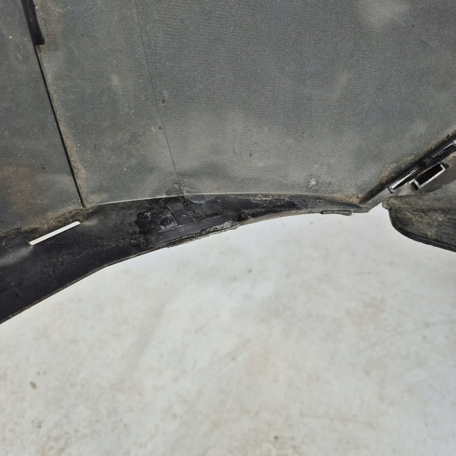 PEUGEOT 3008 and 1 09-13 bumper front front