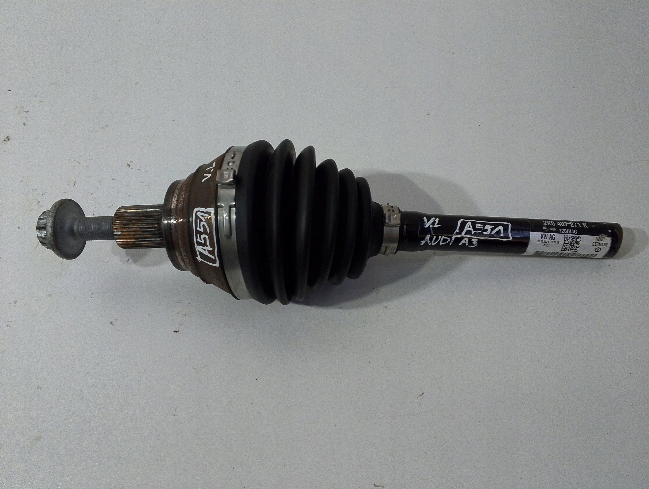 Audi A3 8Y 1,0 TFSI joint front 2K0407271K (A551)