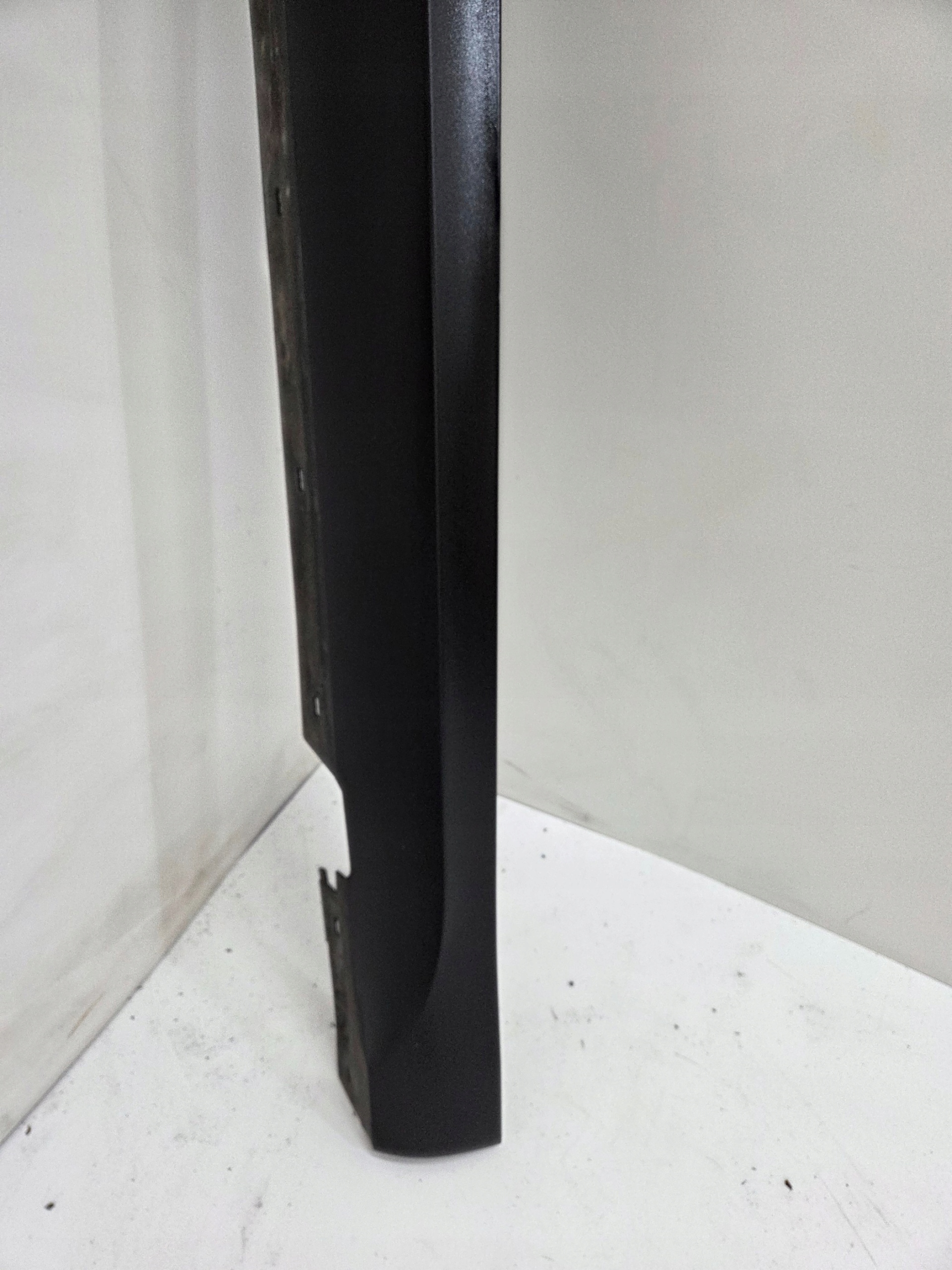 BMW X1 E84 LIFT moulding threshold right