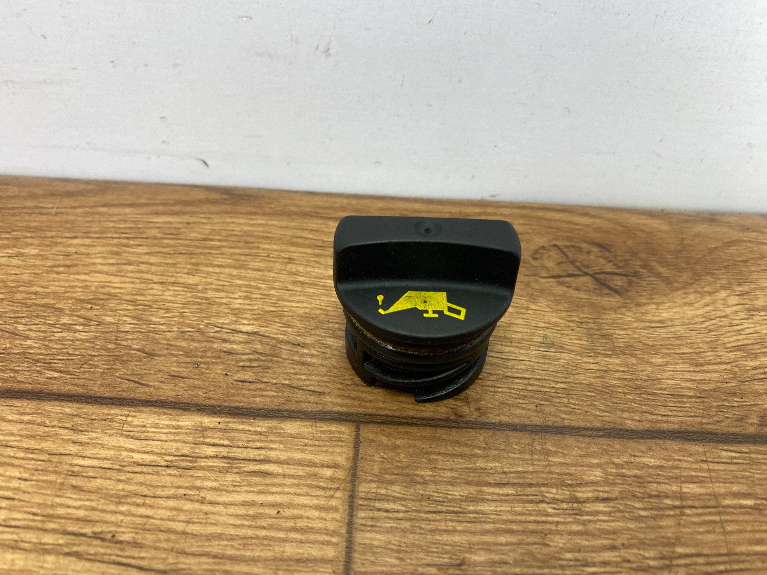 tappo serbatoio olio Ford Edge II Lift 2.0 2019+