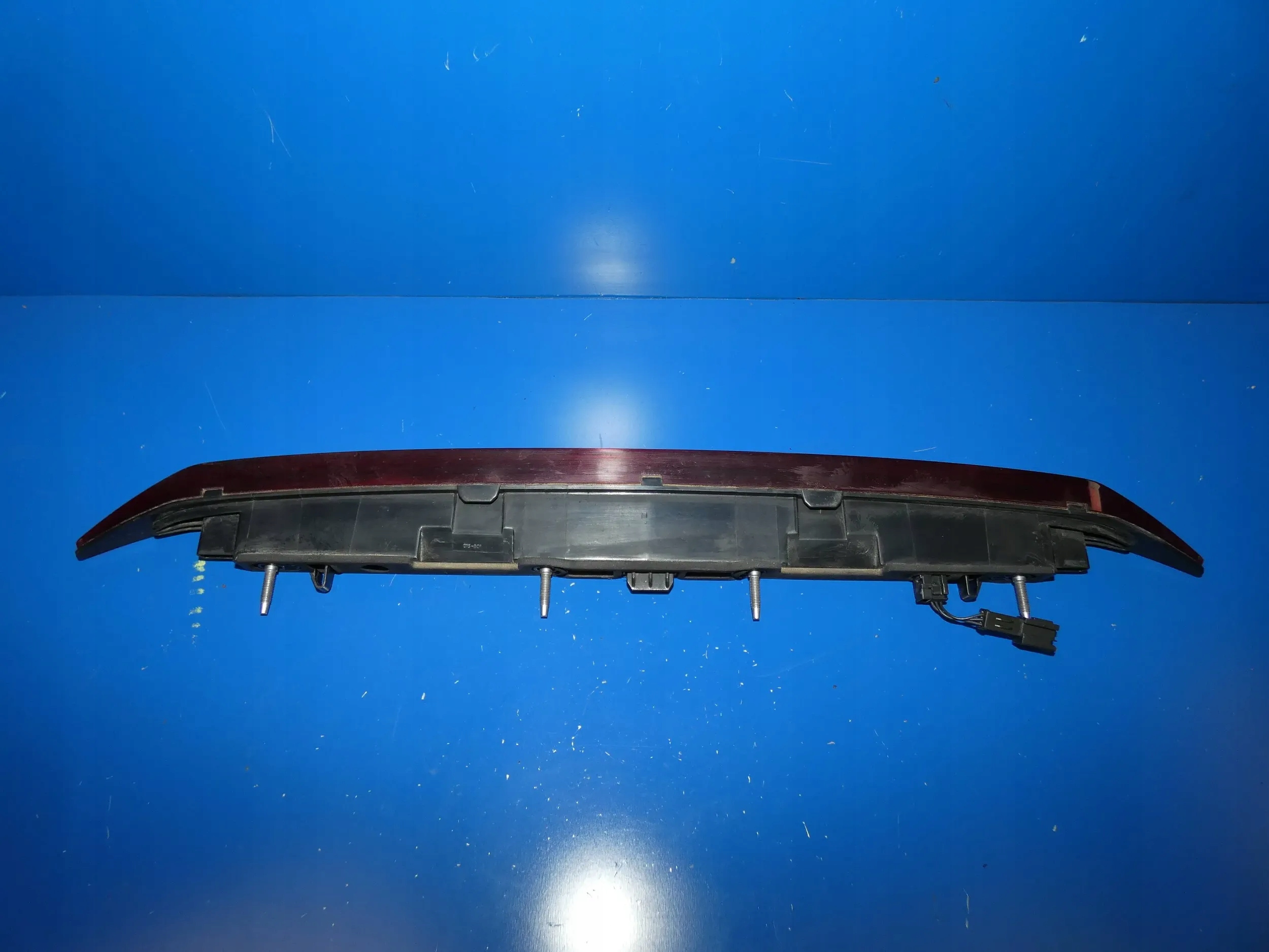 VOLVO V90 II TRZECIE light STOP