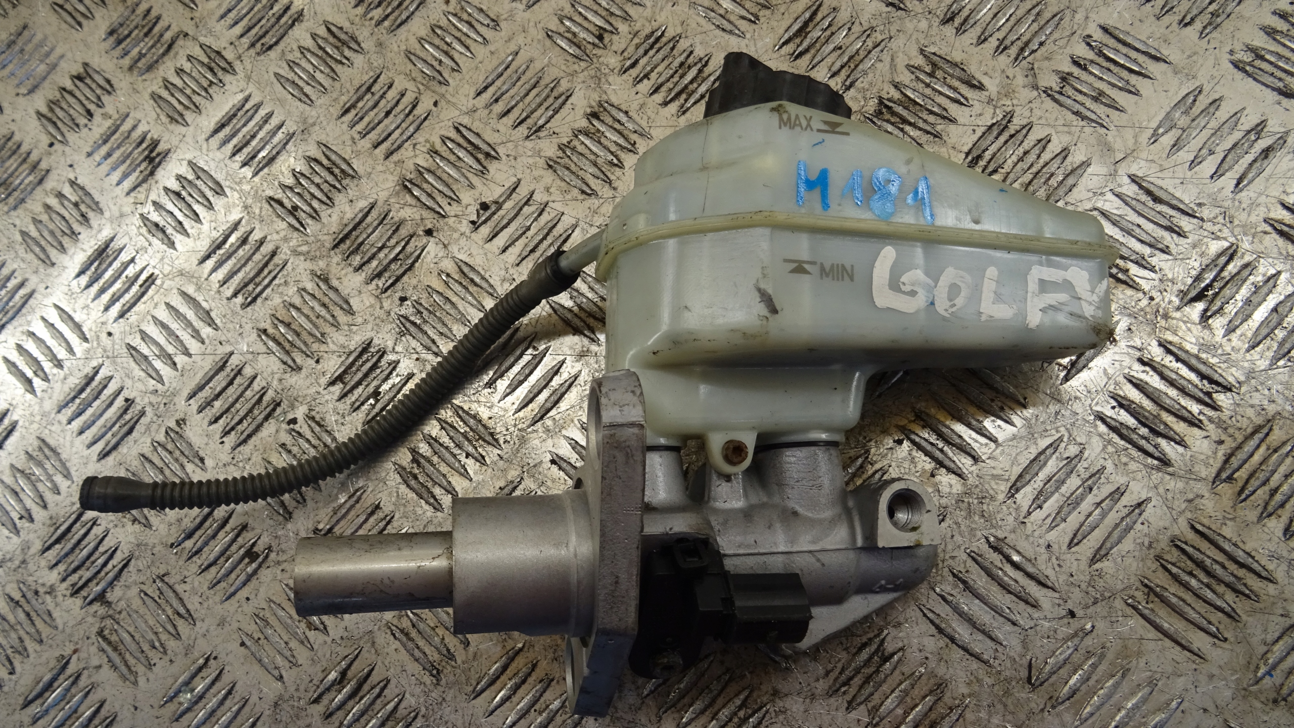 Volkswagen OE 1K0945459A Servofreno nr M181