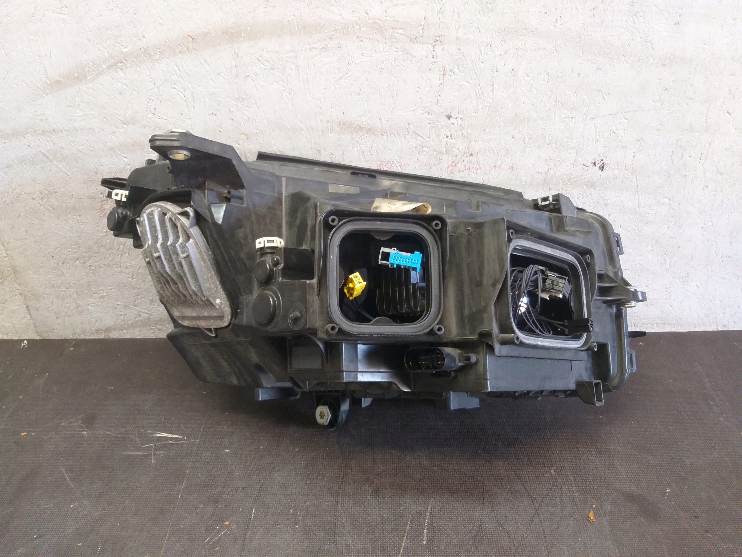 LIGHT FRONT LEFT MERCEDES GLC W253 FULL LED A2539065701