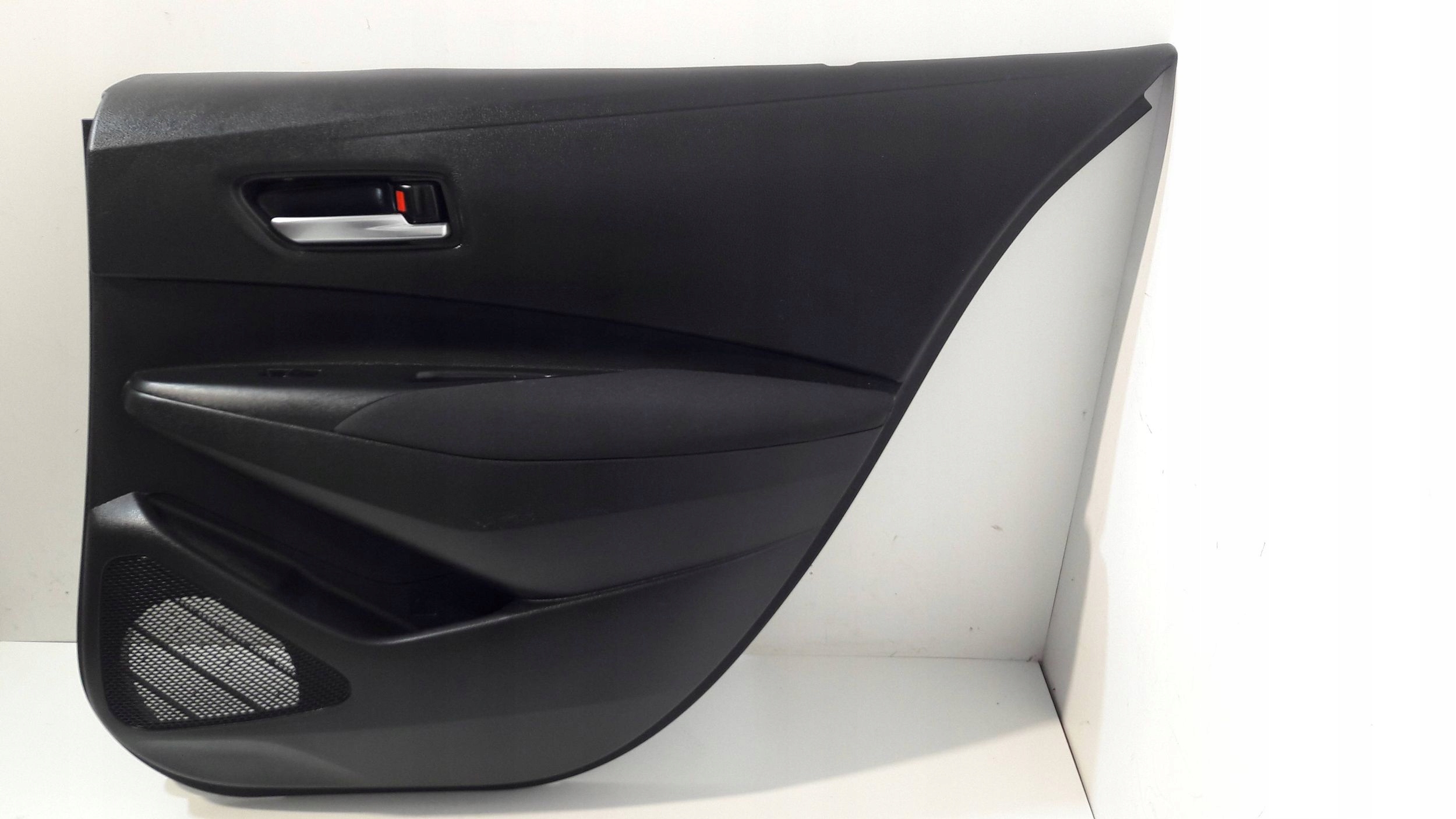 Toyota Corolla E210 E21 side door right rear 67613-X1G02 (ET37)