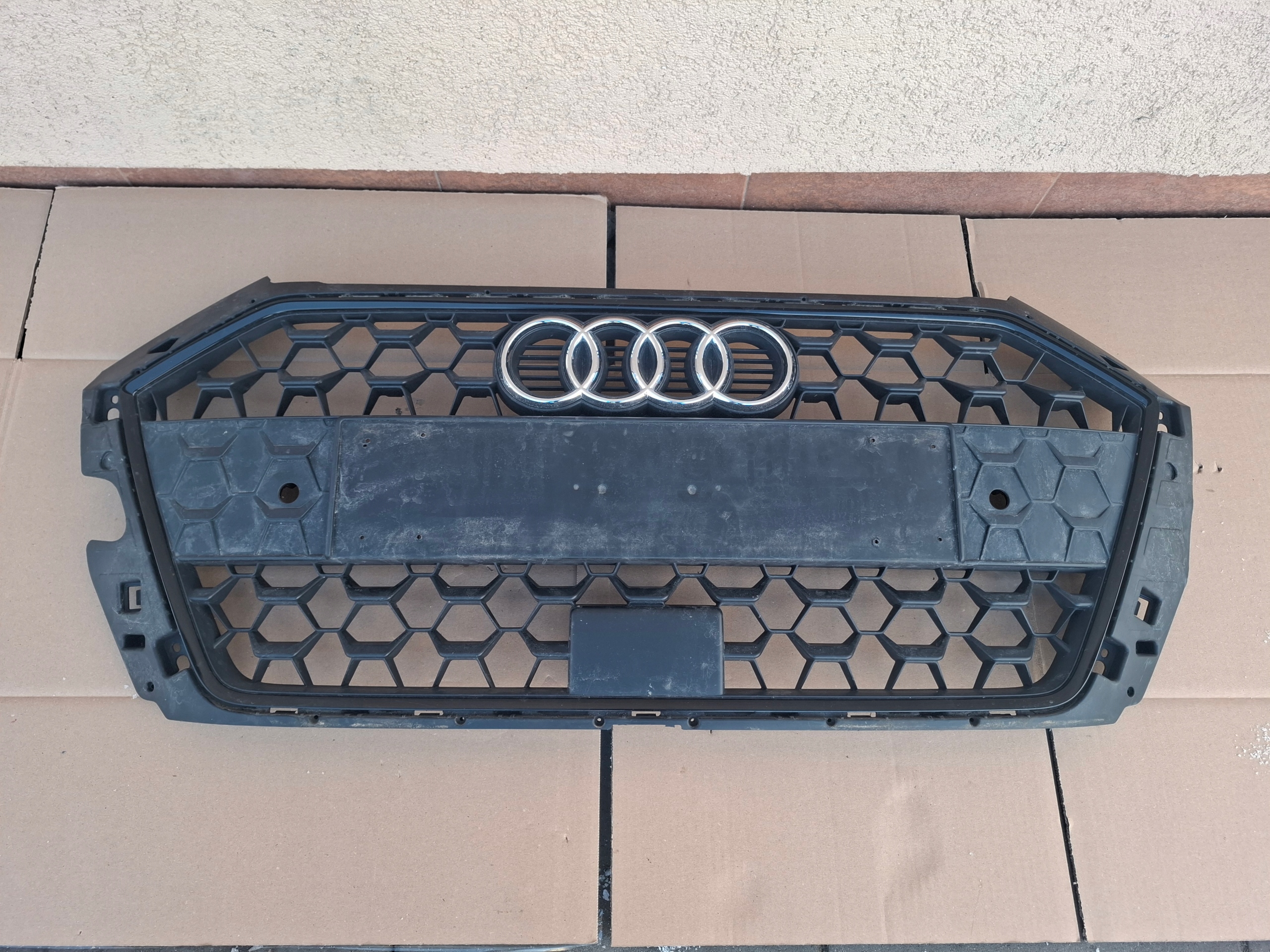 Audi A1 82A Kühlergrill FRONTGRILL Kühlergitter 82A853651B - Thumbnail 1