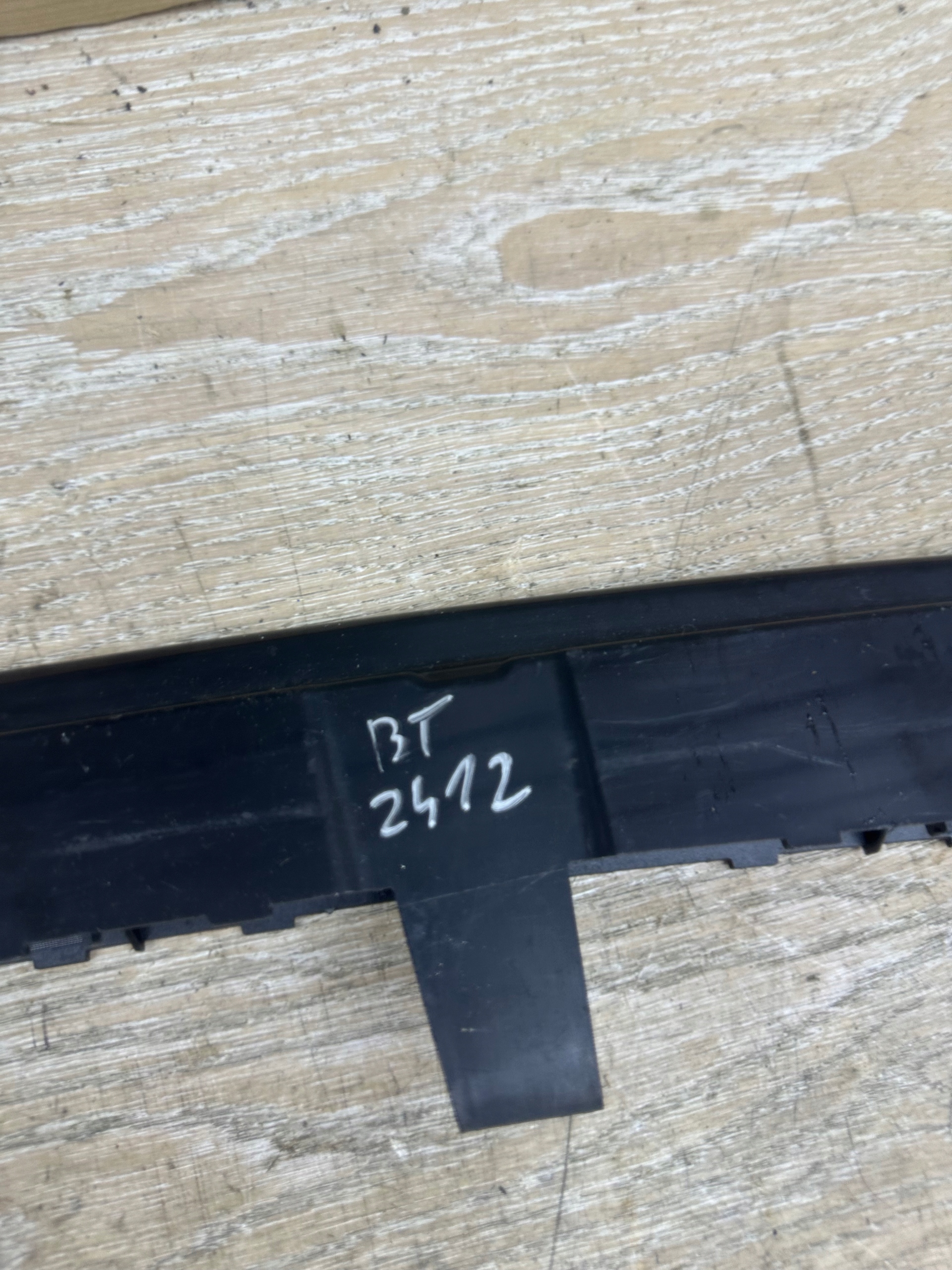 BMW 7 G11 G12 ABSORBER PIANKA nárazníku předek 2016
