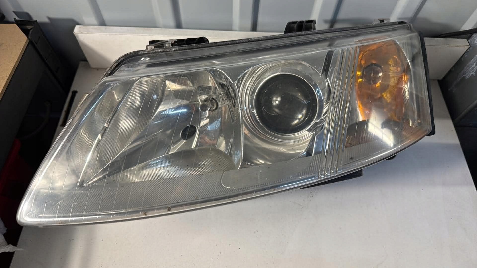 REFLEKTOR left light left front SAAB 93 9-3 H7 PRZEDLIFT 02-07 EUROPA