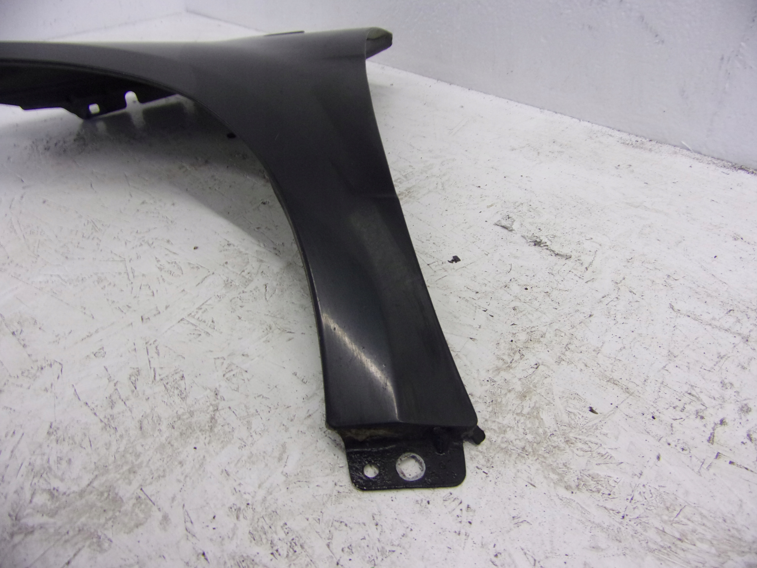 fender left front MERCEDES AKLASA A169 2006