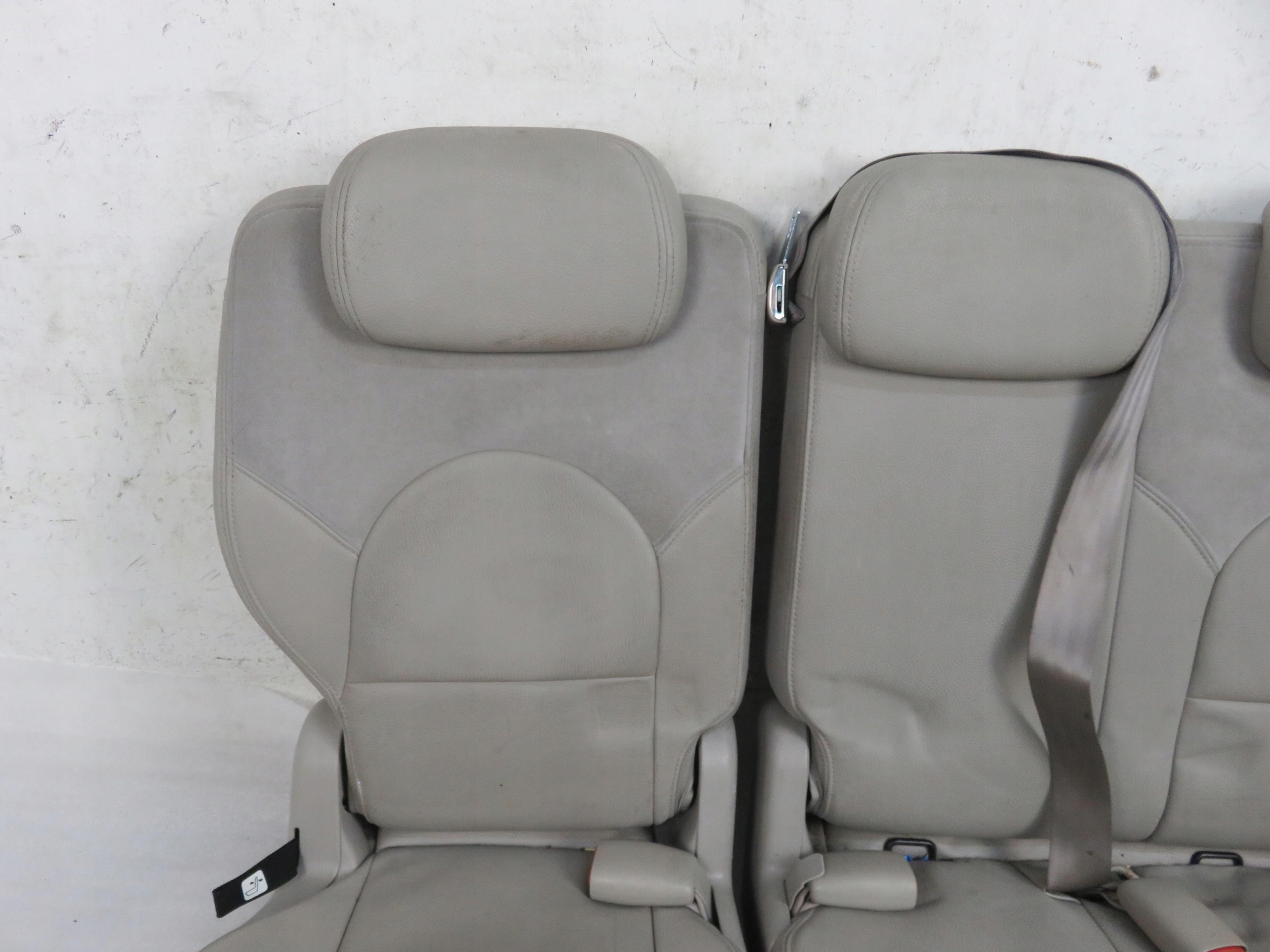 диван CHRYSLER Voyager IV кожа