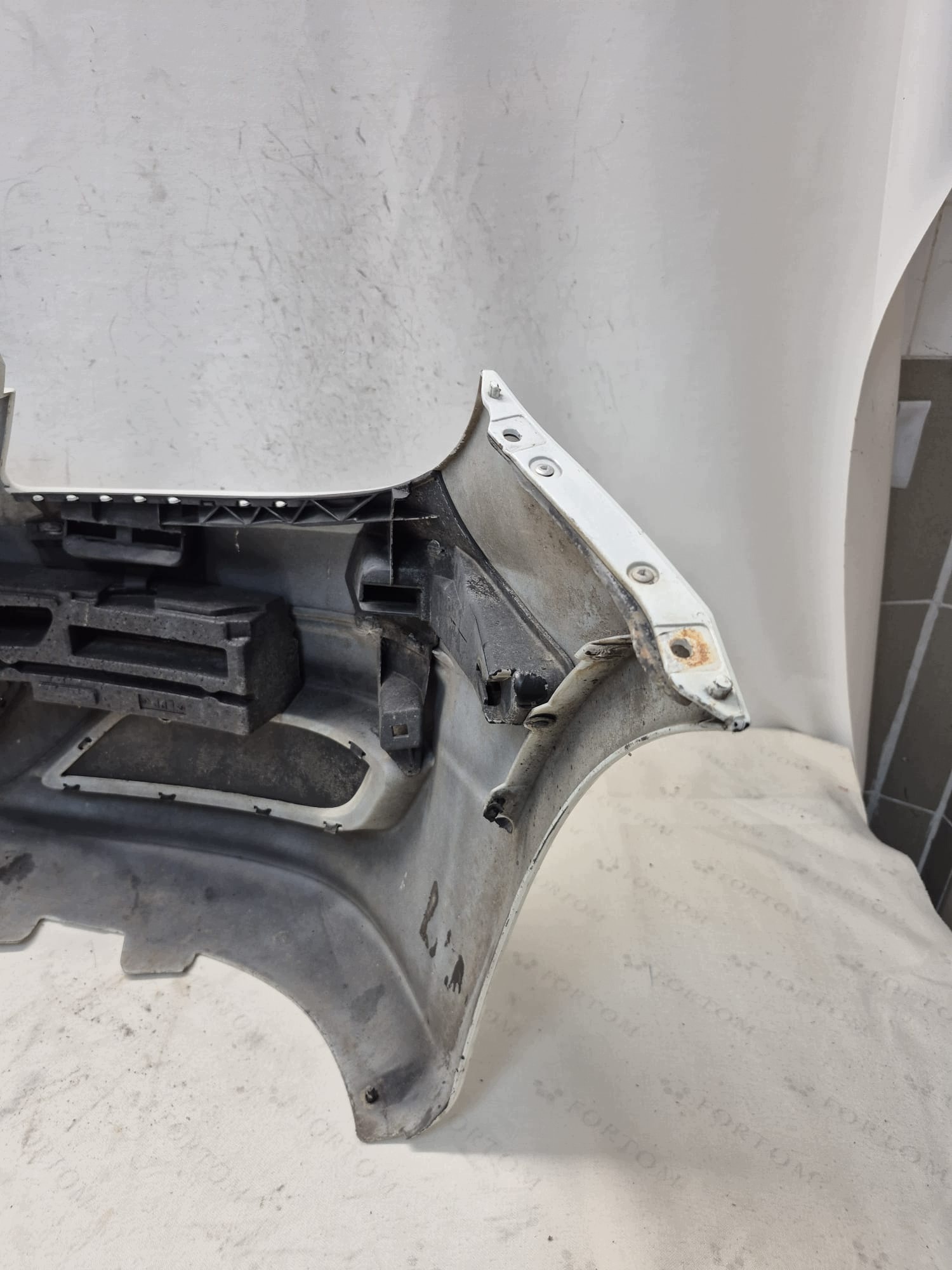 MERCEDES B-class W245 LIFT 08- bumper front front A1698858725 LAK.650