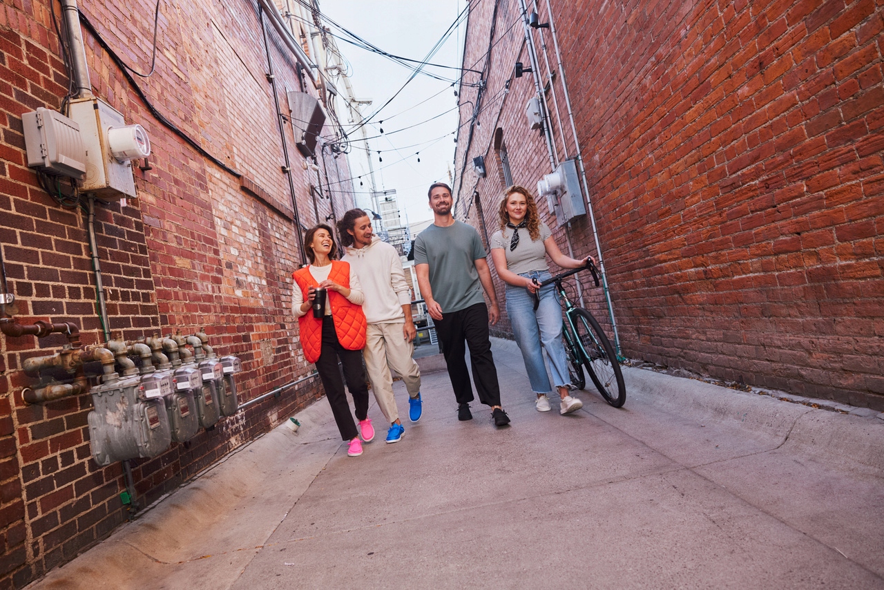 Męskie Lekkie Mokasyny Buty Półbuty Wsuwane HeyDude Wally Stretch Canvas 48 Kolor szary