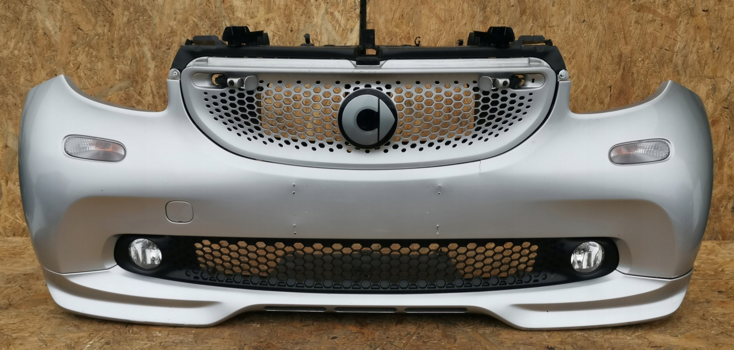complete front SMART 453 BRABUS bonnet bumper tension belt