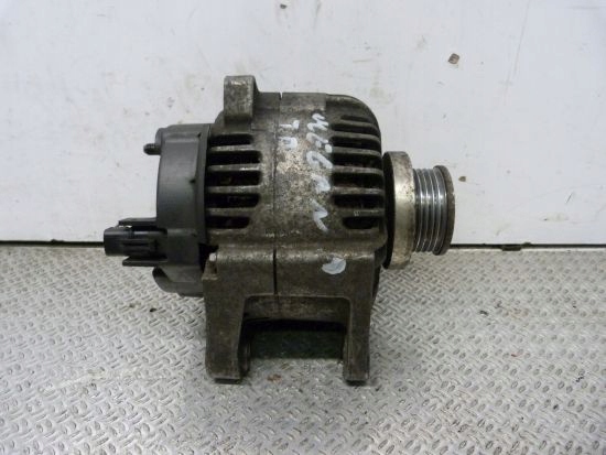 Alternator Valeo 8200100907 Megane TD