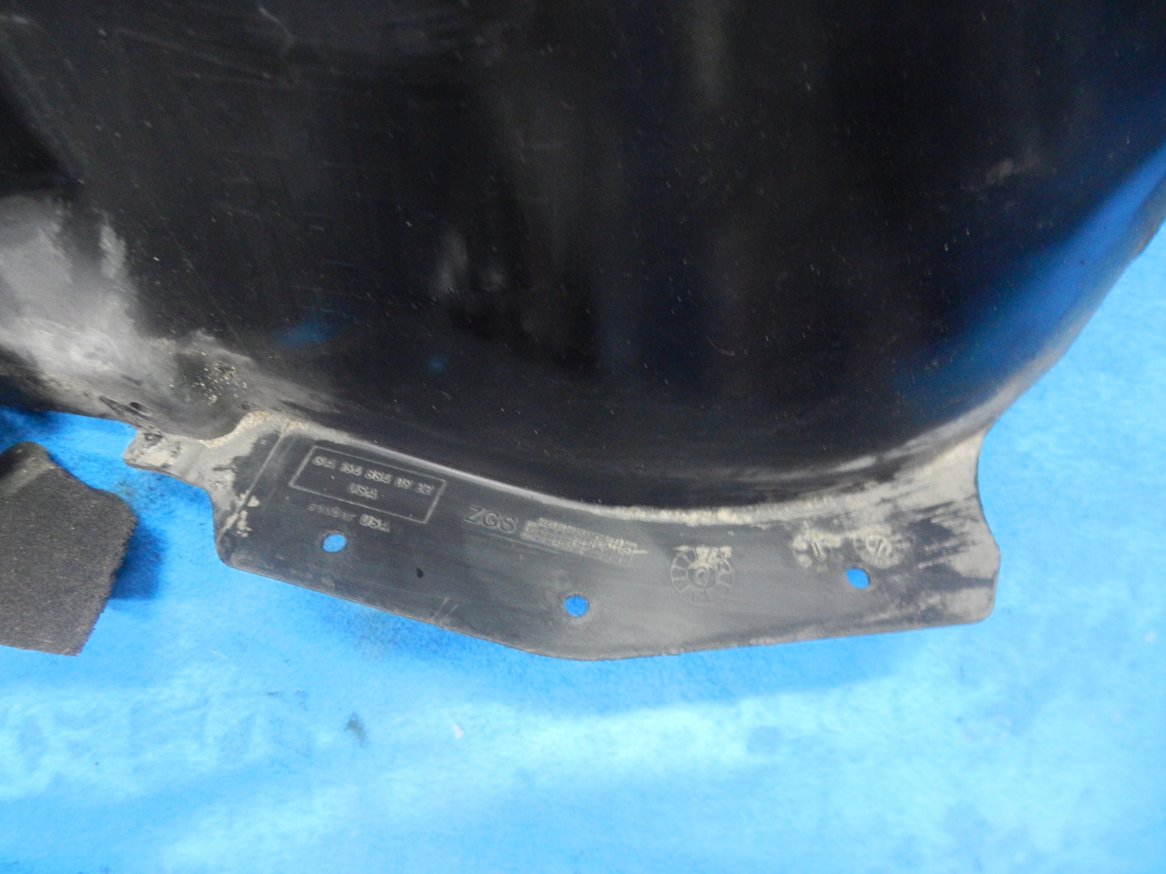 подкрылки левый перед MERCEDES ML W164 164