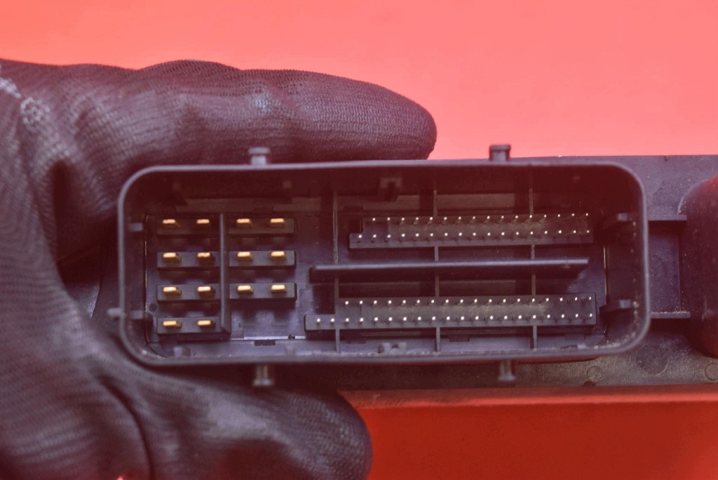 control unit computer of the engine 55581448 OPEL MERIVA B 1.7 CDTI 110 KM 10-14
