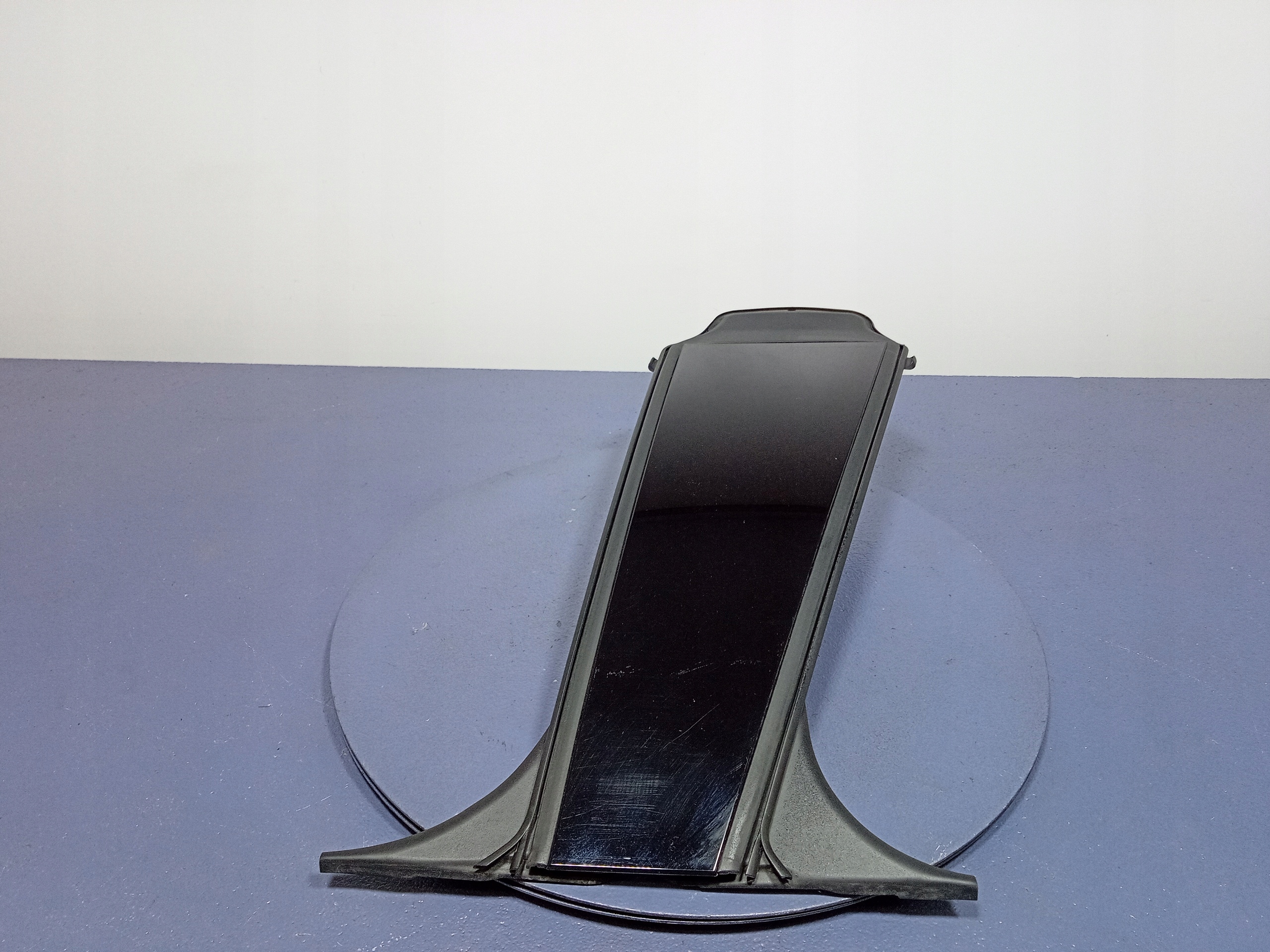 BMW IX I20 LISTWA OZDOBNA ZEWNĘTRZNA SŁUPKA B LEWA 8491329