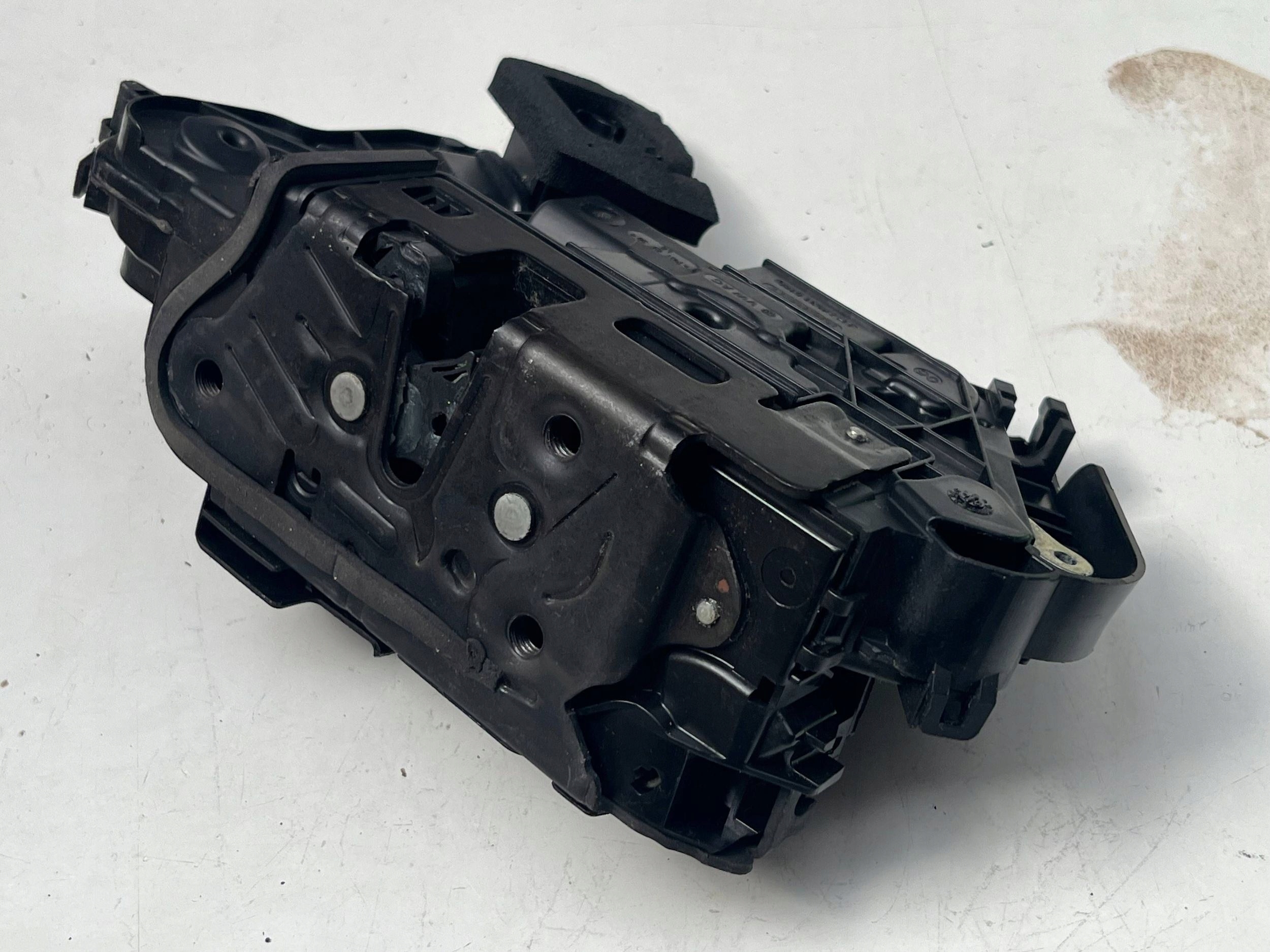 VOLKSWAGEN SEAT SKODA lock door left front 5TB837015C @M
