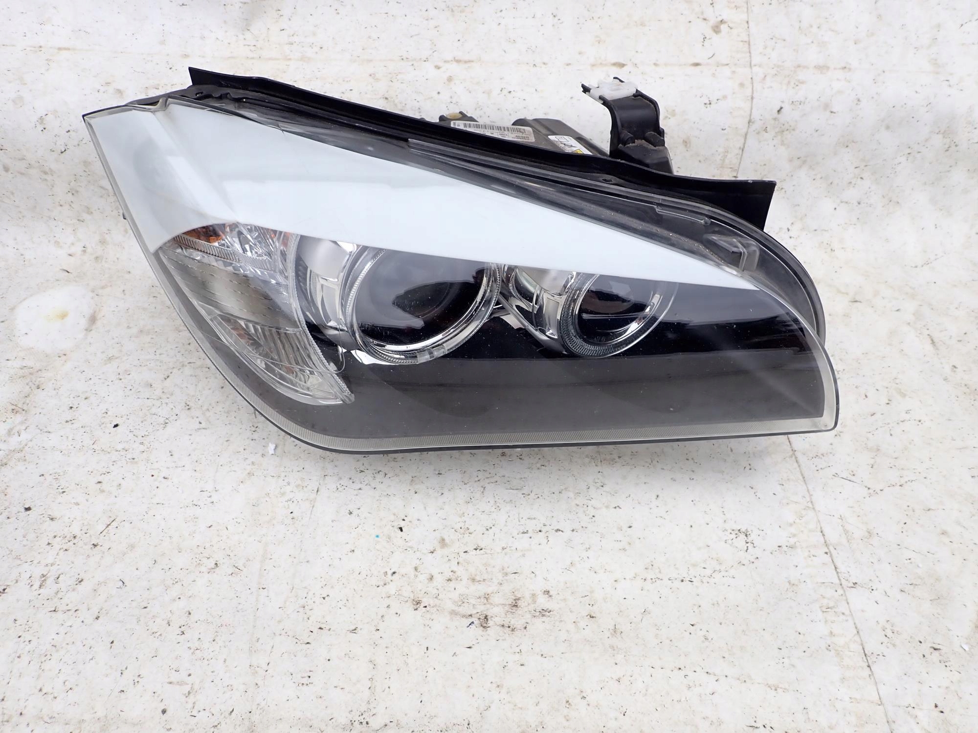 BMW X1 E84 09-12 light front front right XENON