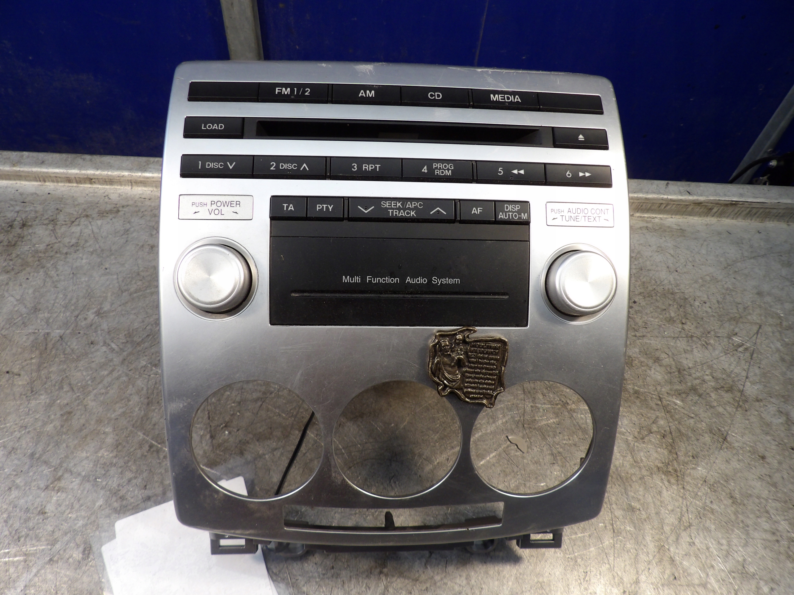 Mazda V 5 radio 14793821 10R-02 2764