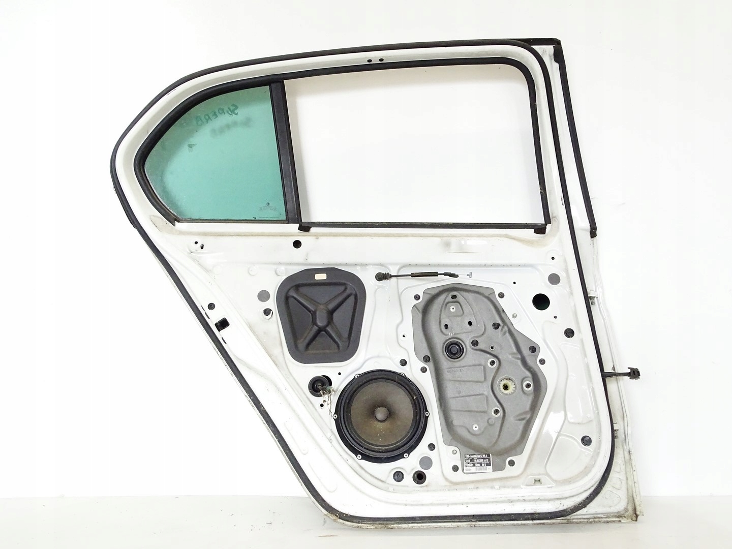 door left rear part left rear. SKODA SUPERB II sedan BIALE