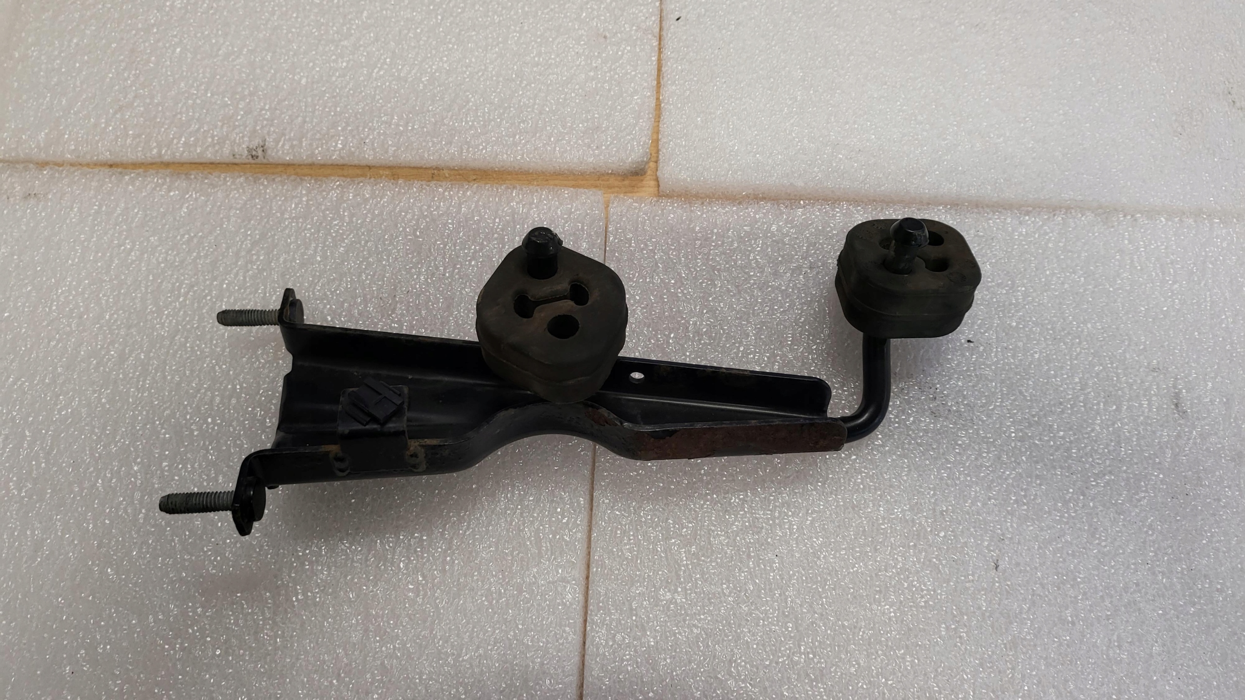 Supporto Katalizatora IVECO DAILY VI 3.0 HPI 2014- 5802165780