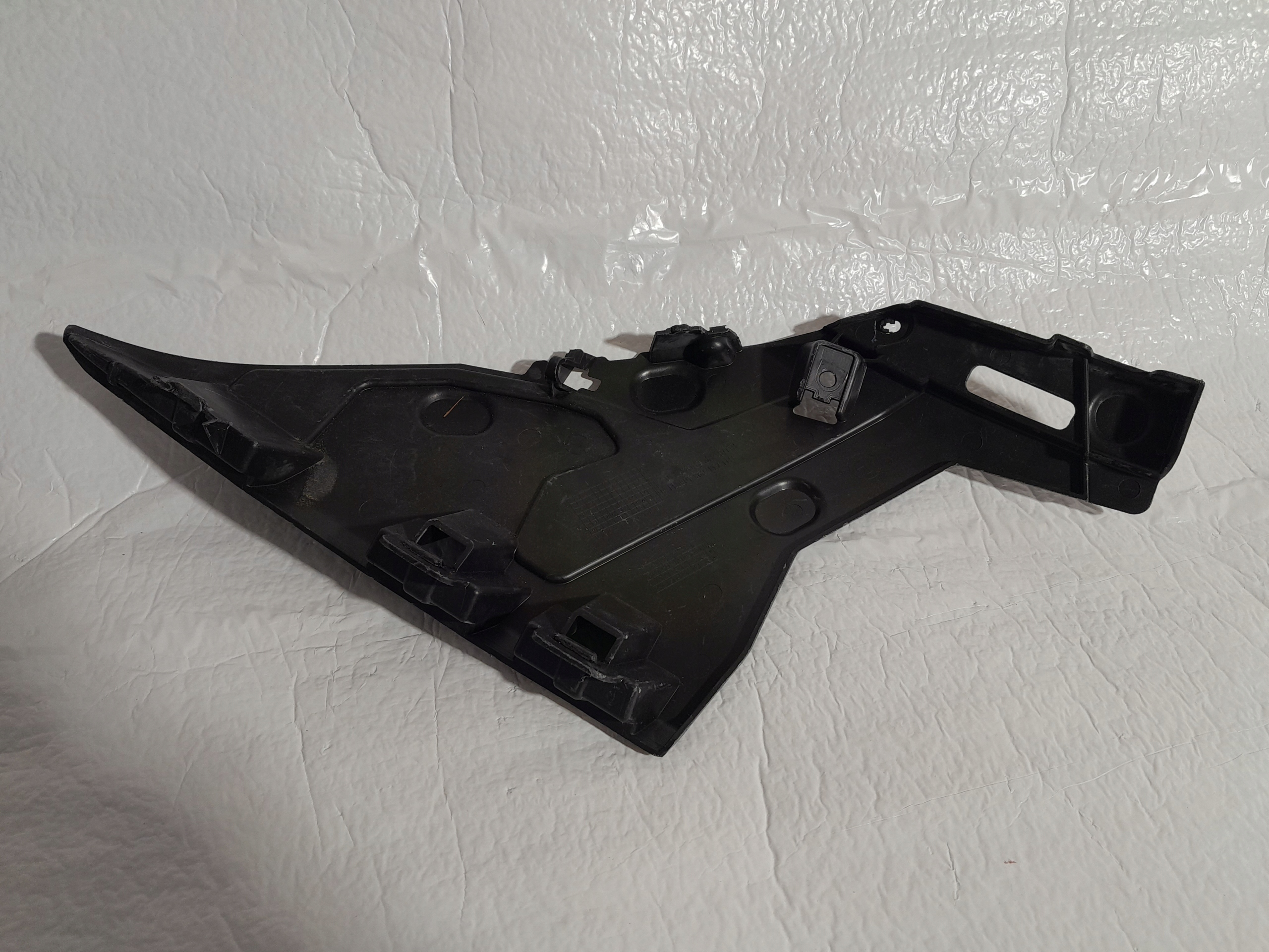 BMW X5 F15 bumper bracket left 7337093