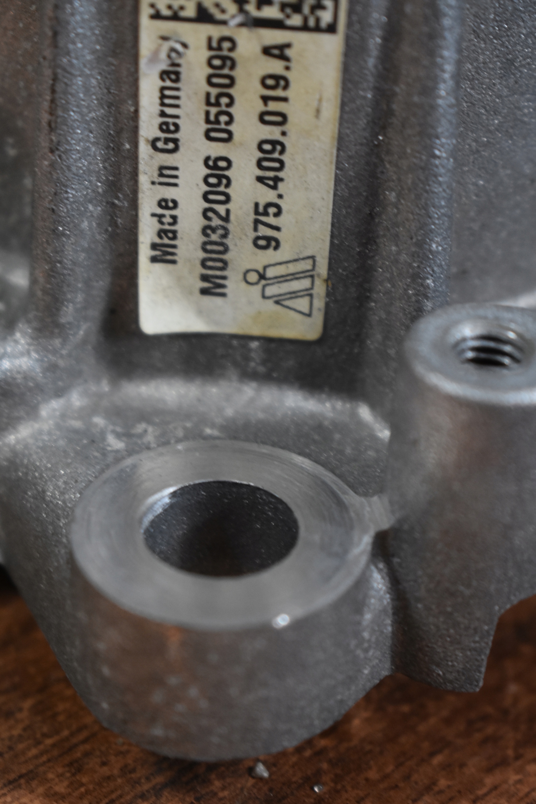 IDEALNA SUPPORT DEMI AXE BENTLEY GT GTC 3SD 1