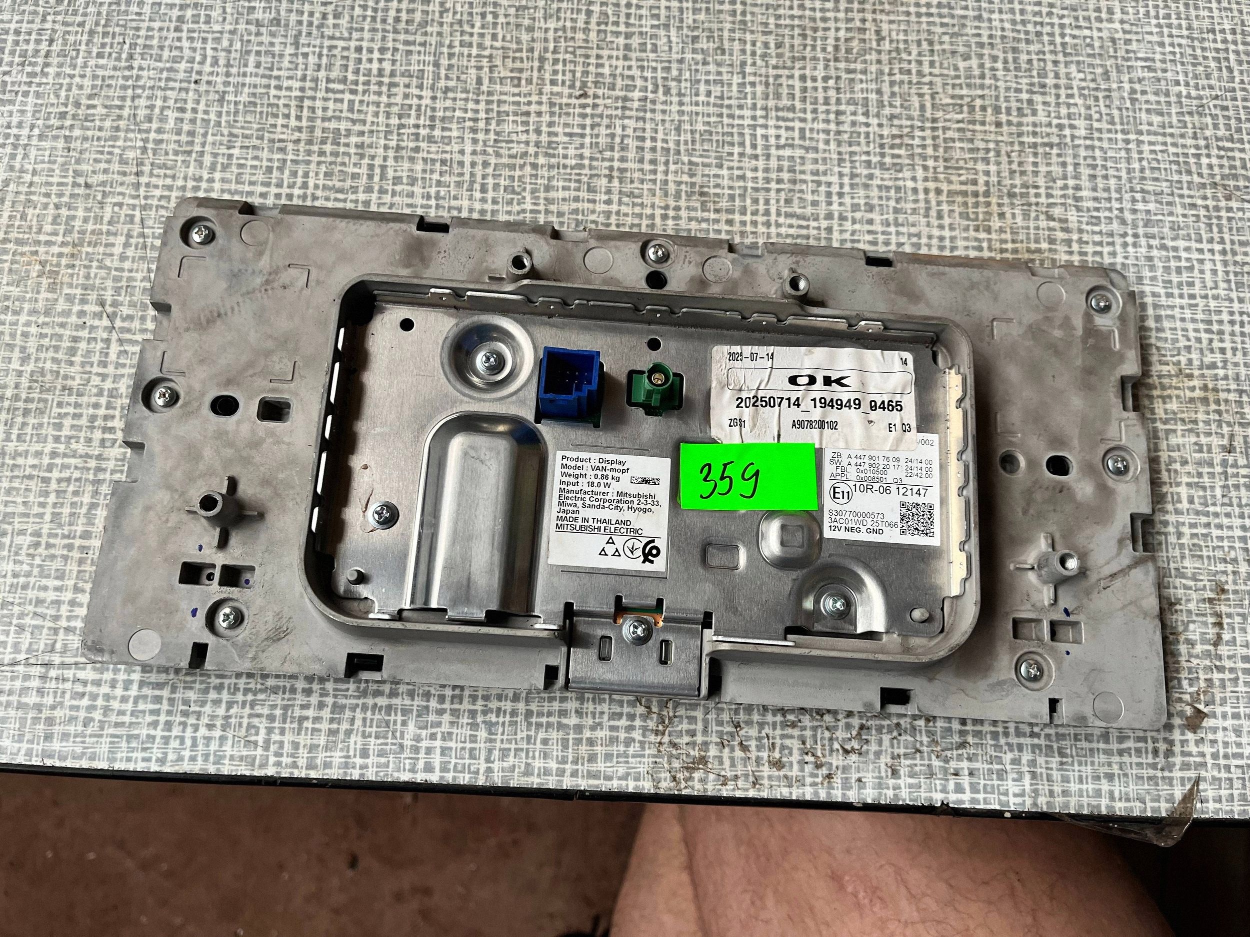 MERCEDES SPRINTER W907 display navigation devices 4479008522 @M