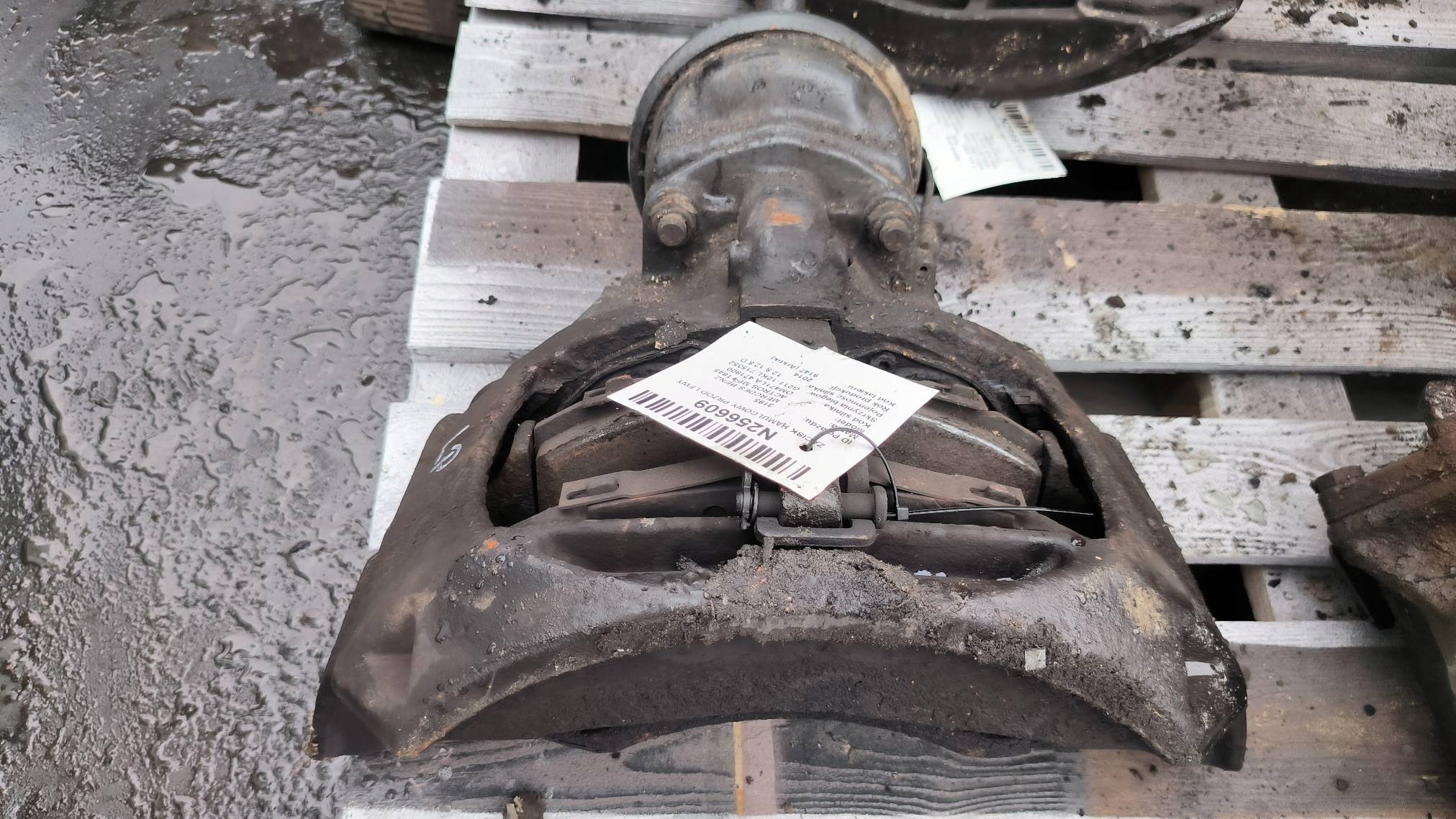 caliper brake front left Mercedes-BENZ ACTROS MP4 1845