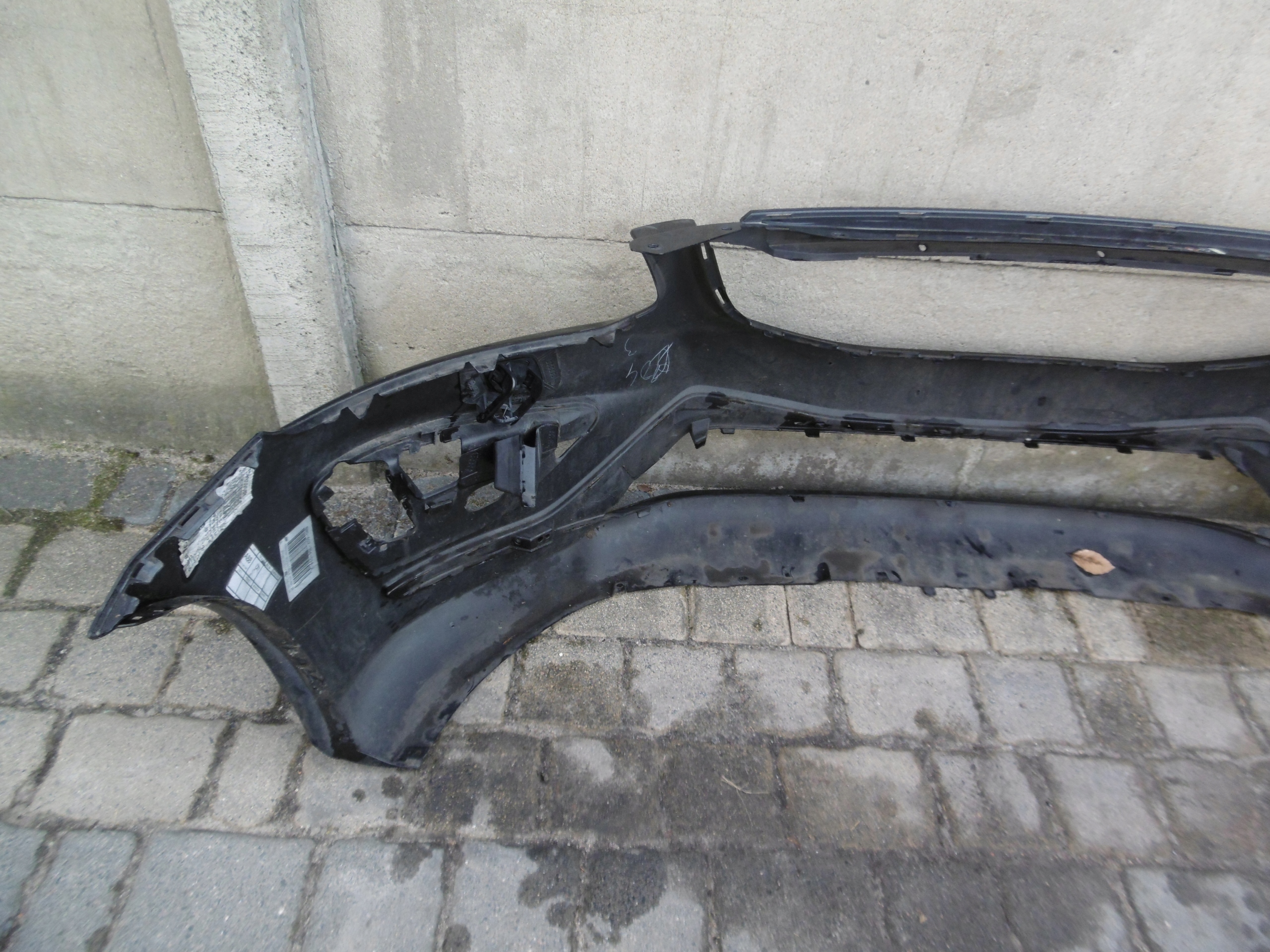 VOLVO XC60 I R-DESIGN LIFT - zderzak przedni Strona zabudowy przód