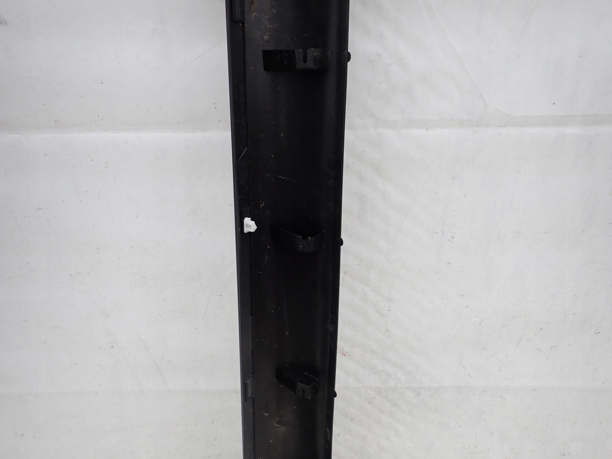 VOLVO XC60 and 08-13 moulding threshold left threshold left