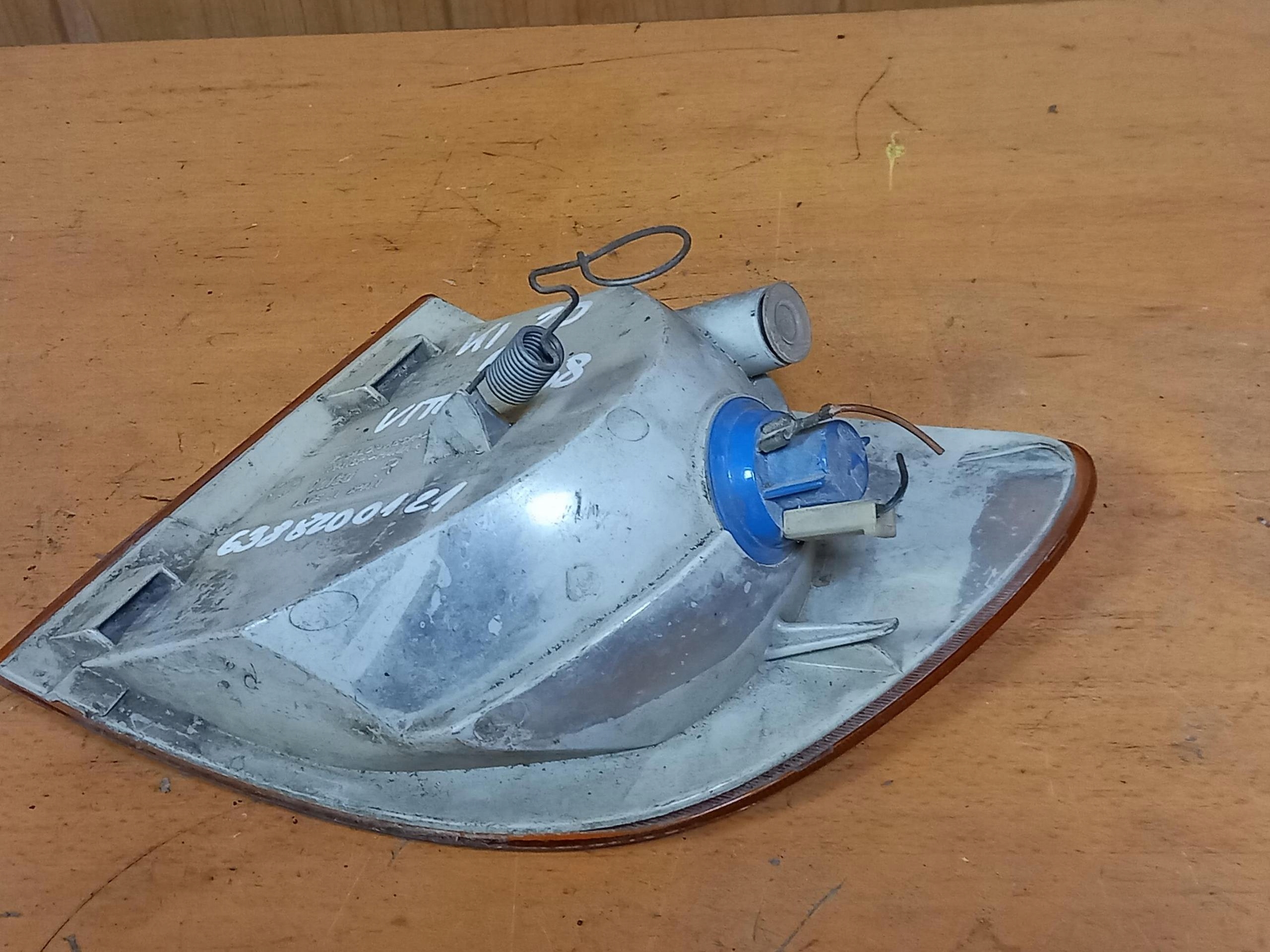 indicator right front MERCEDES VITO W638 6388200121 96-03