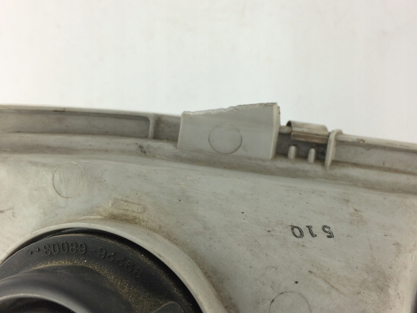 REFLEKTOR light front MAZDA 323 right 11061703 MAZDA