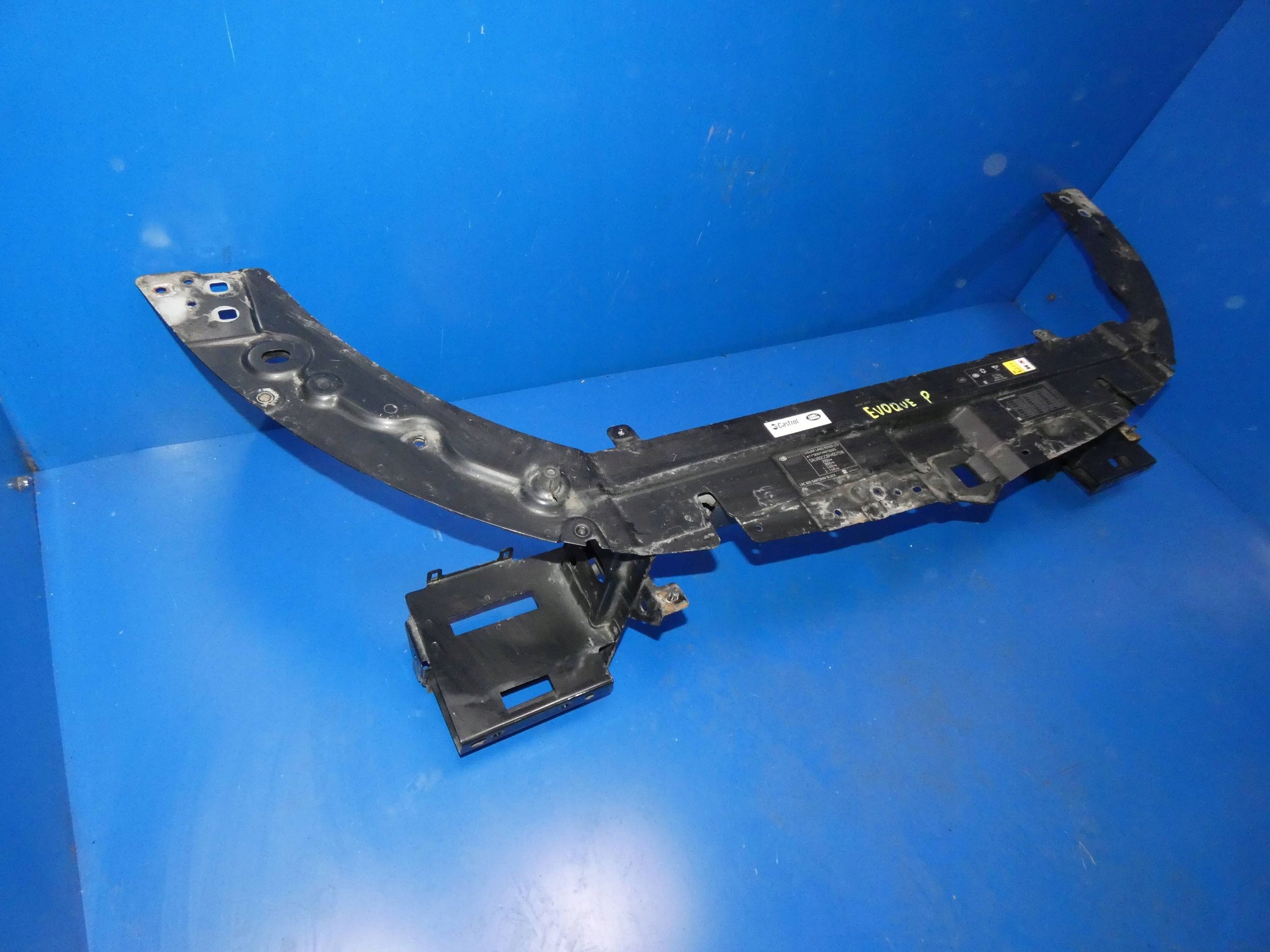 RANGE ROVER EVOQUE and L538 support panel for radiators pillar iron