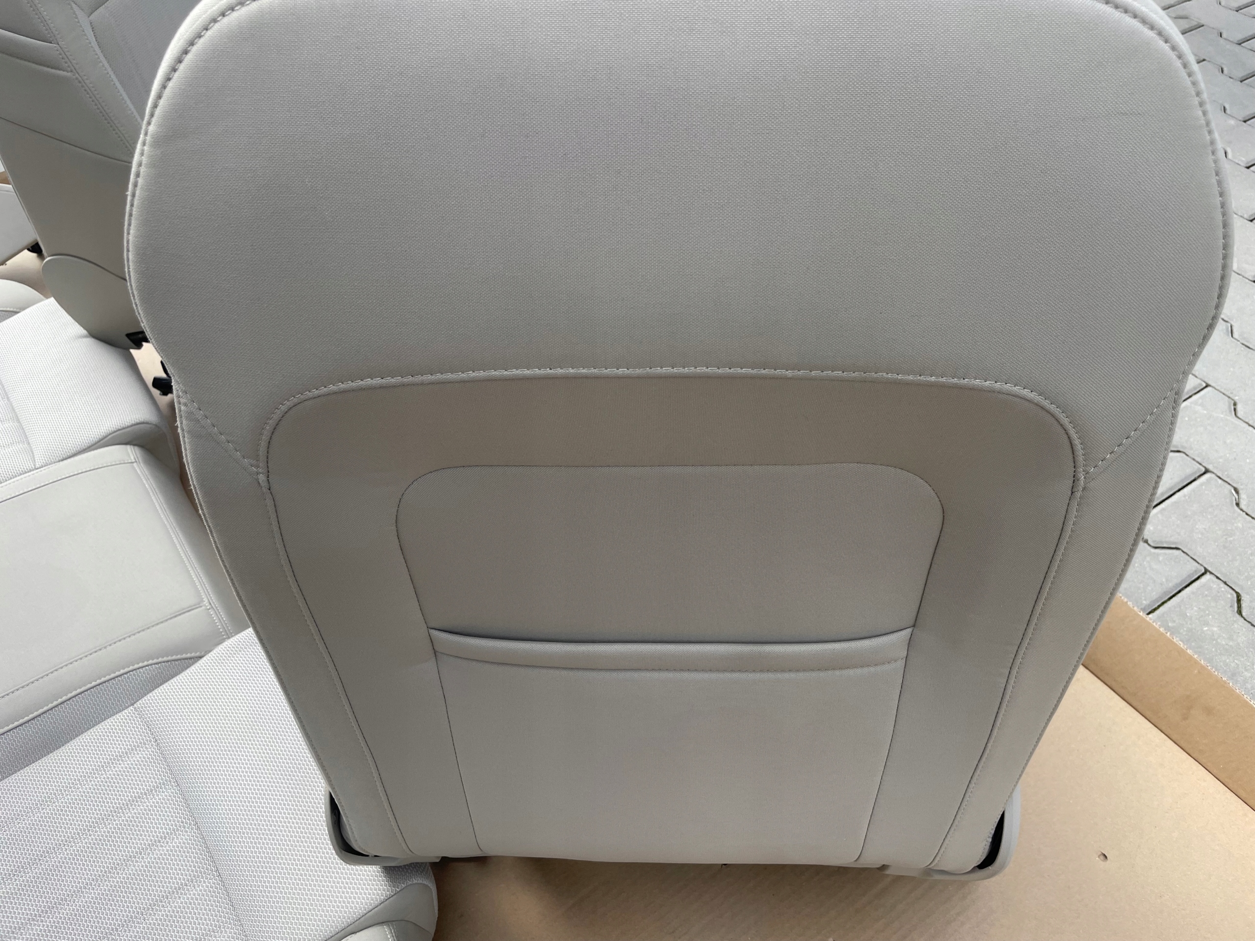 Siège SKODA SUPERB III Berline ELEKTRYKA Comme Neuf