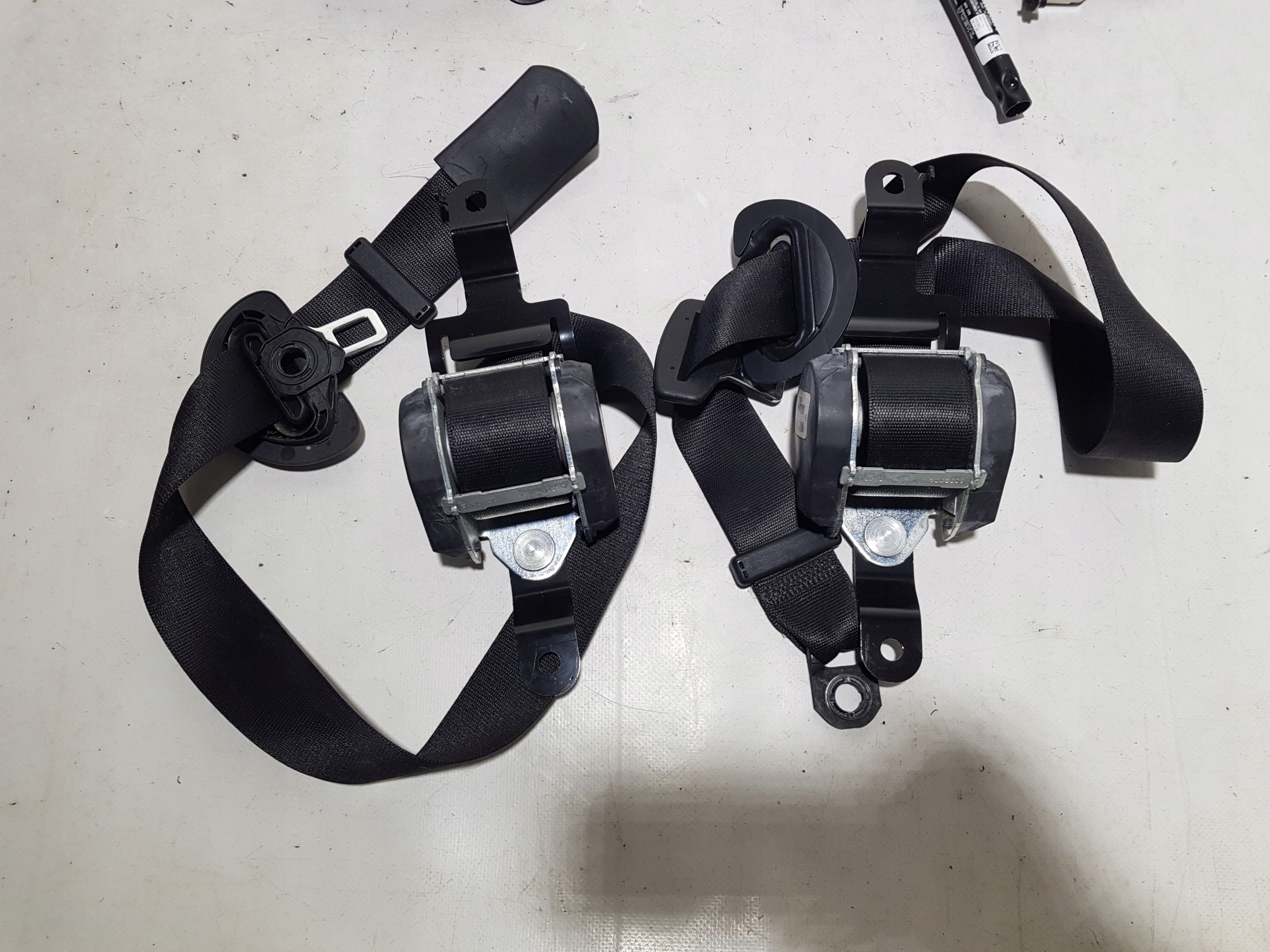 BMW X5 E70 Spanner Gurten links rechts vorne heck KOMPLET PASOW