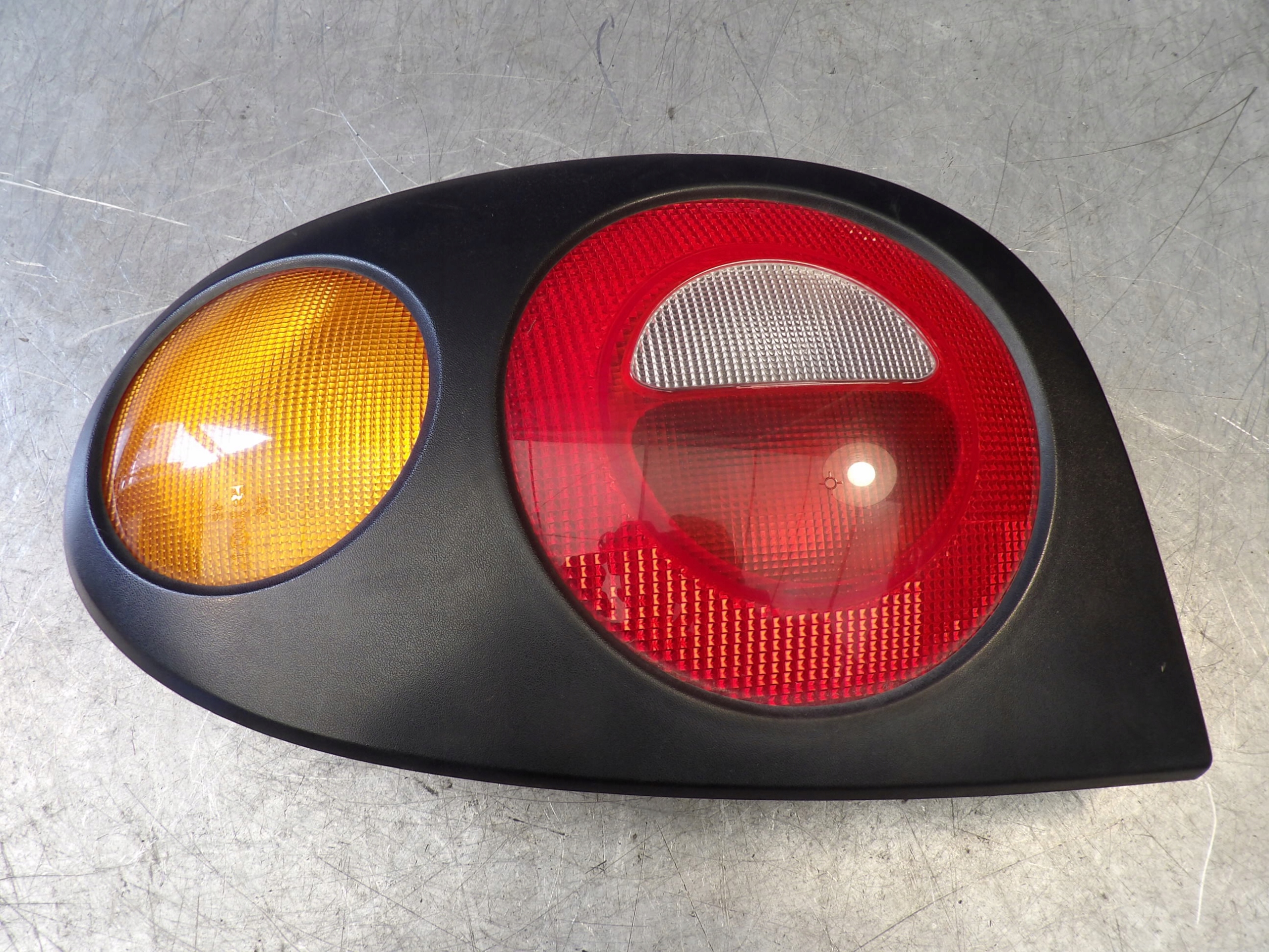 light rear left Renault Megane and 2262