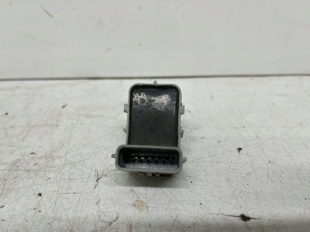 HYUNDAI IX20 PDC SENSOR PARKEN 95720-1K000 TCW