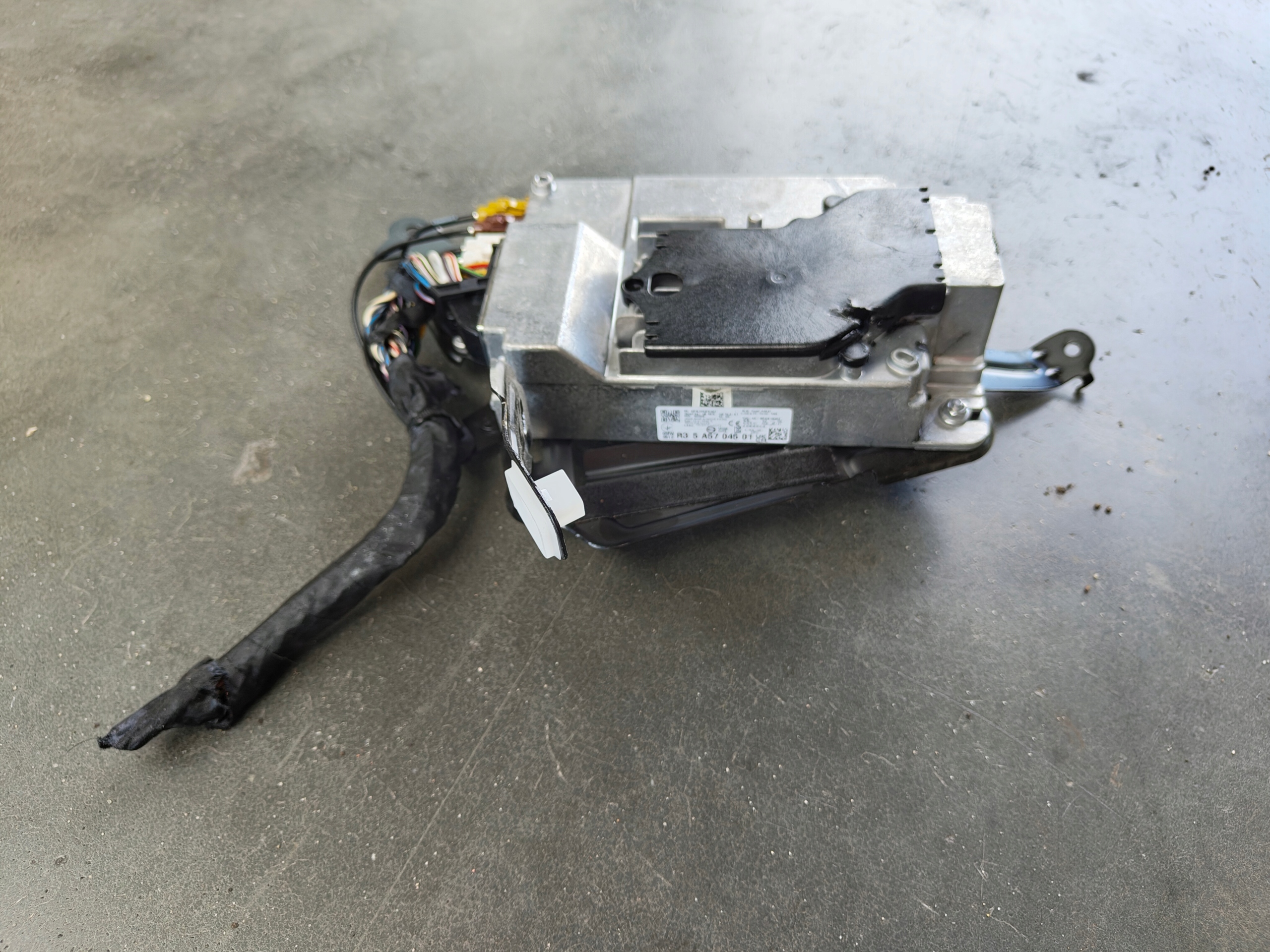 BMW 1 F40 amplifier AUDIO 5A57045