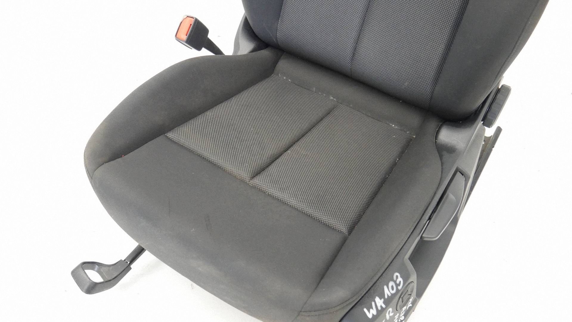 seat left front front heated MATERIALOWY AUDI A3 8Y