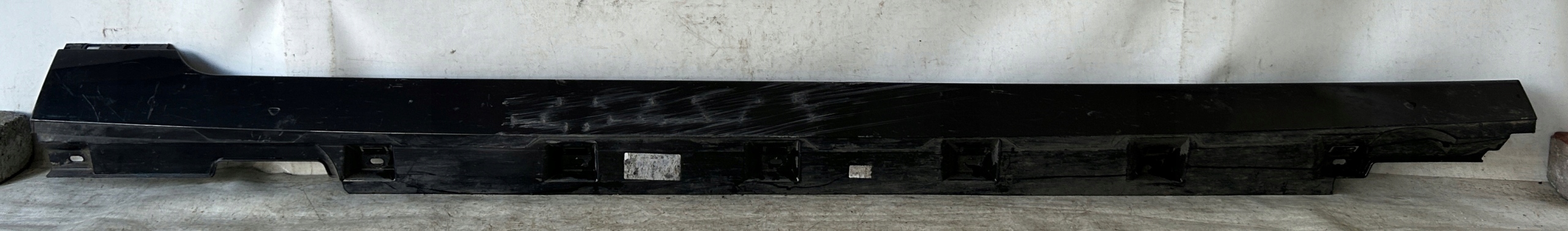 moulding threshold right VW PASSAT B8 3G0853858F